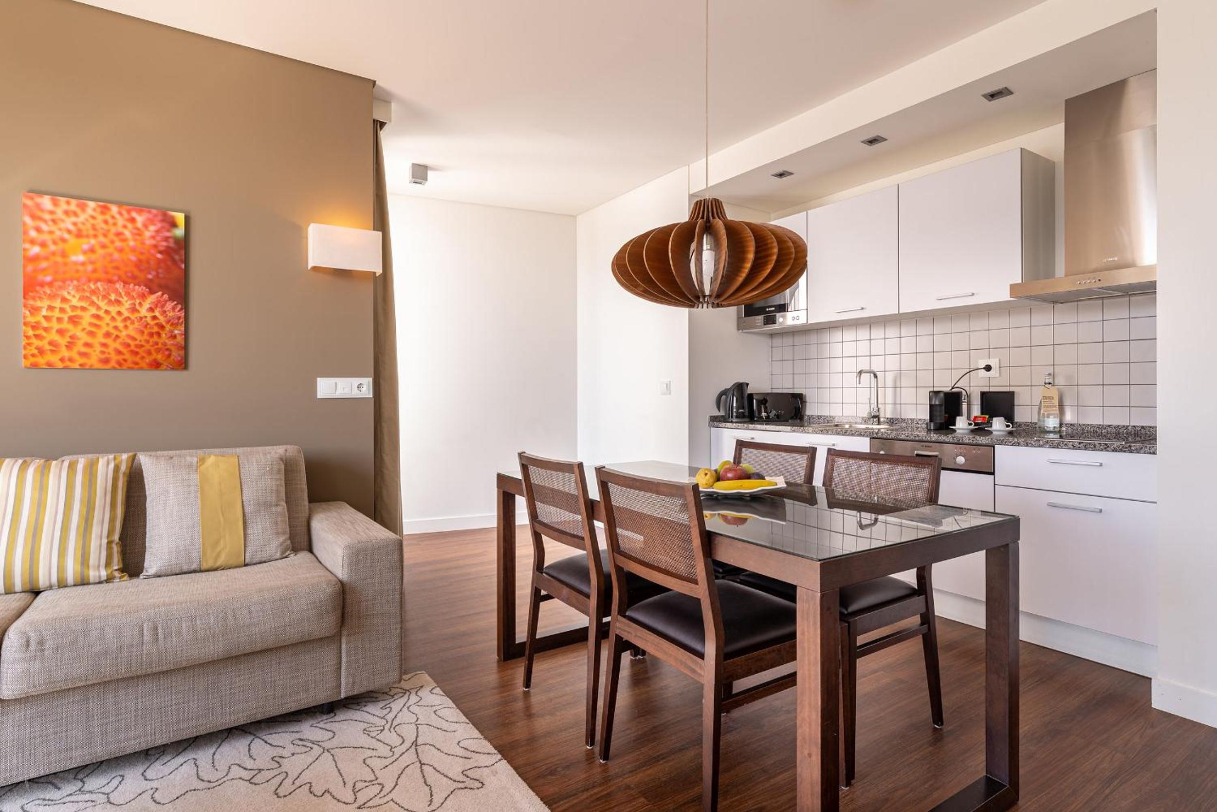 Suite with Terrace - Photo 2