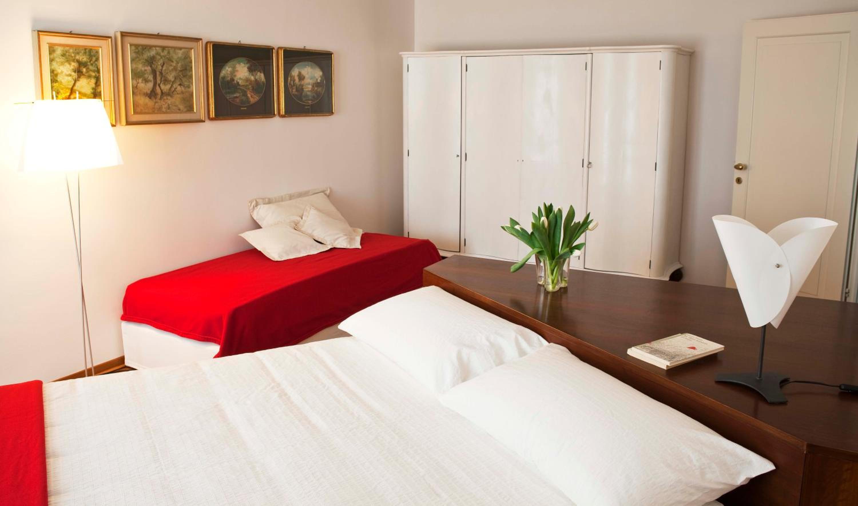 Double Room with Extra Bed photo 1
