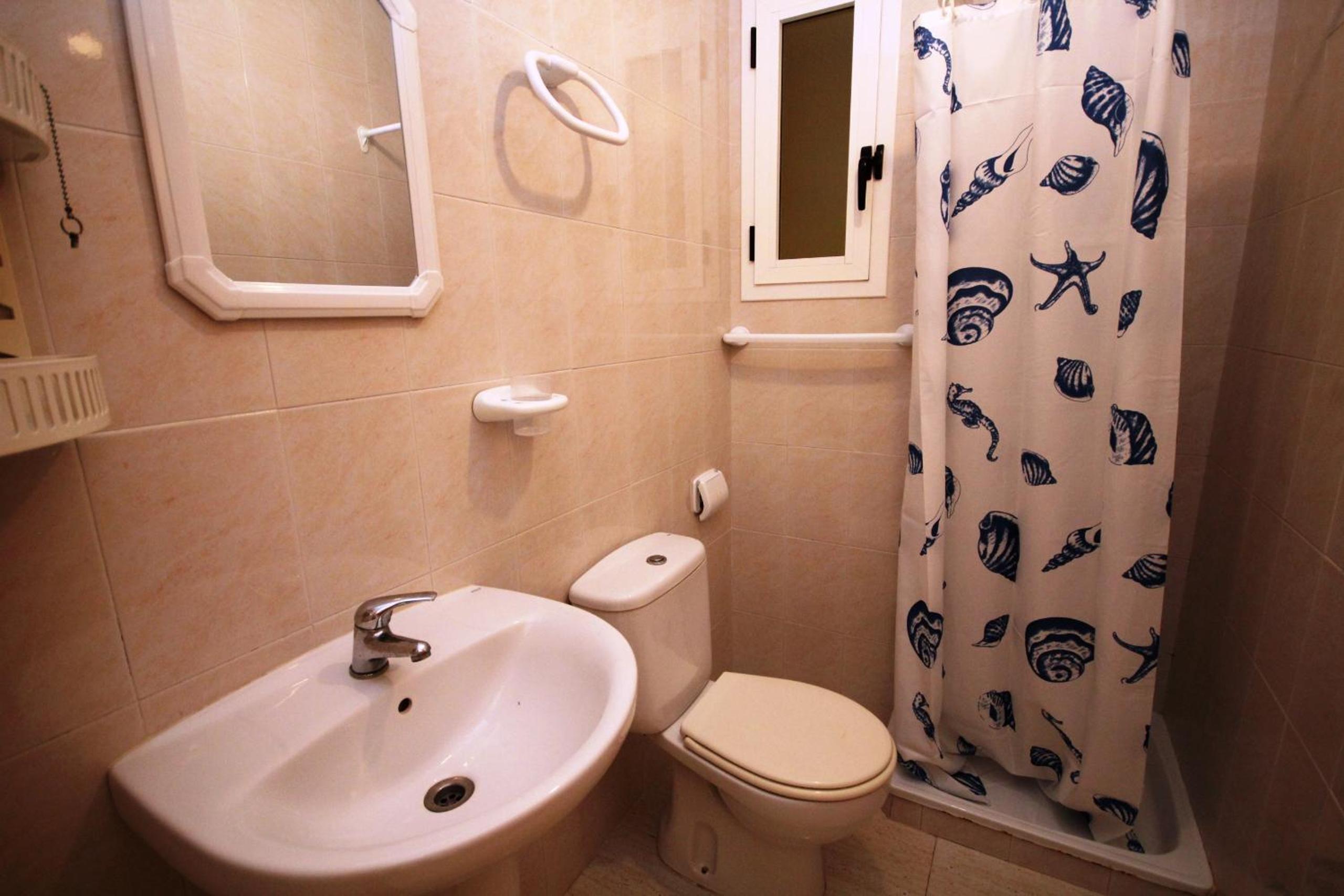 Three-Bedroom House photo 2