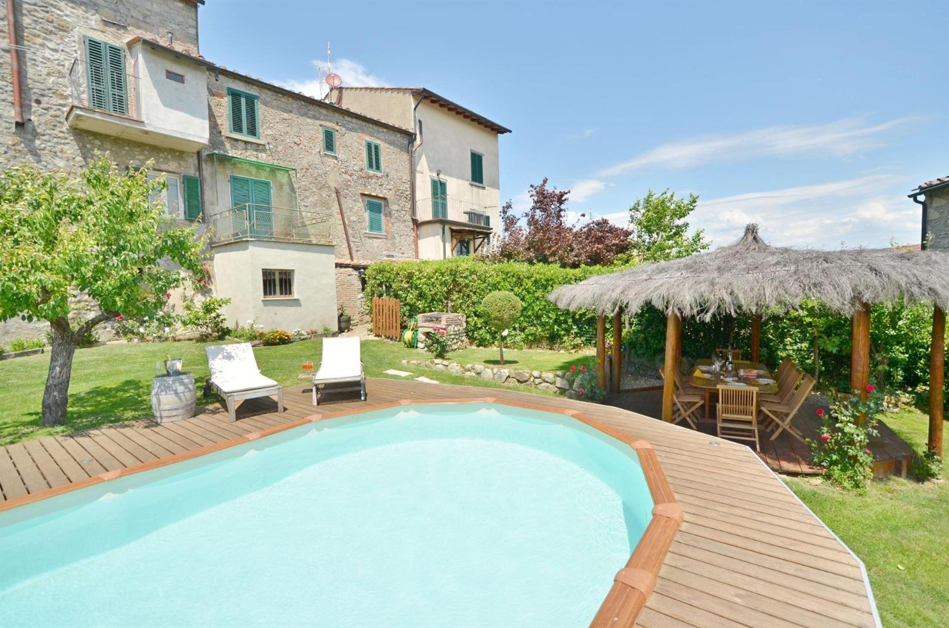 Five-Bedroom Villa photo 2
