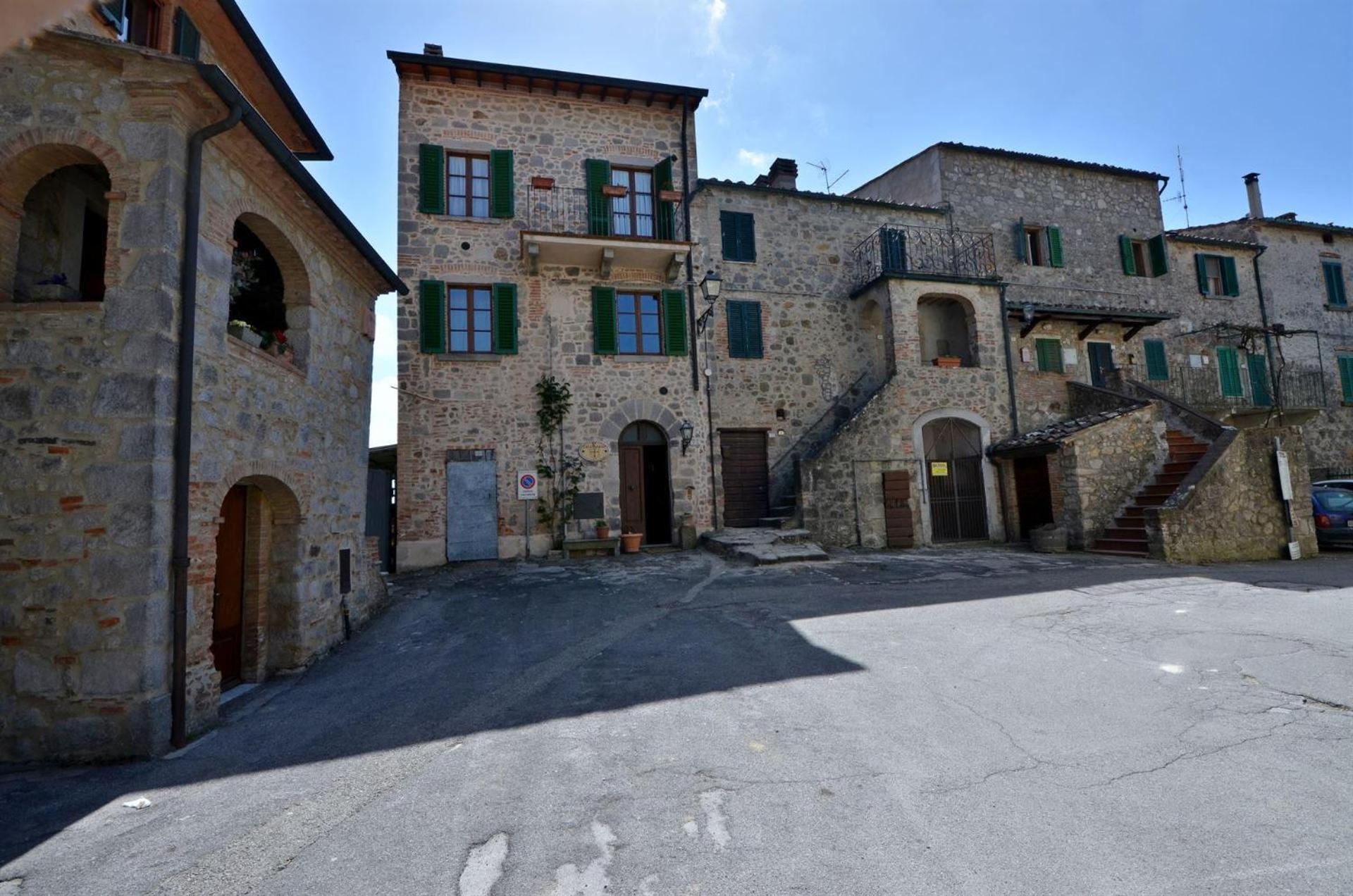 Five-Bedroom Villa photo 3