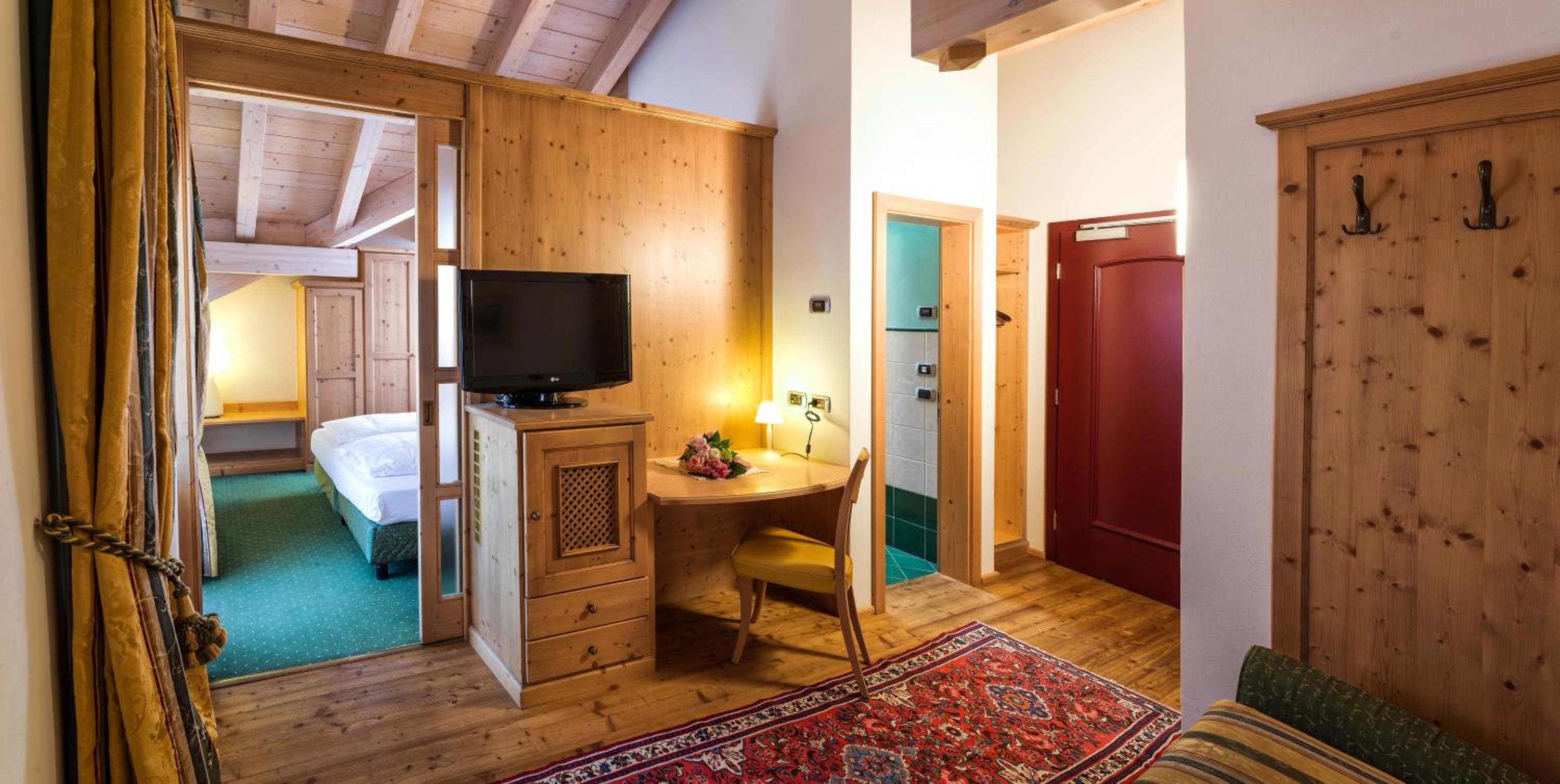 Superior Double or Twin Room photo 1