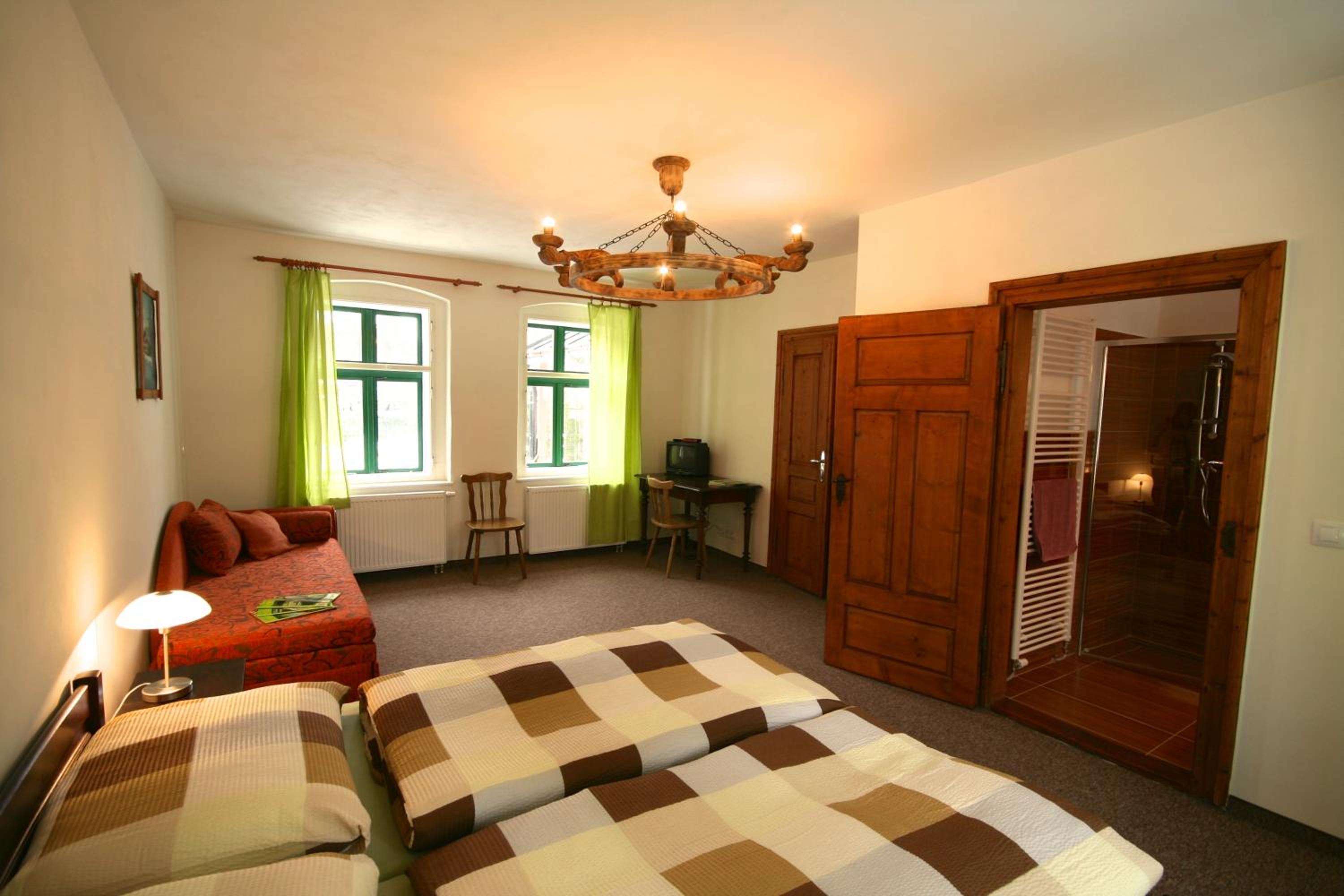 Double Room with Private Bathroom