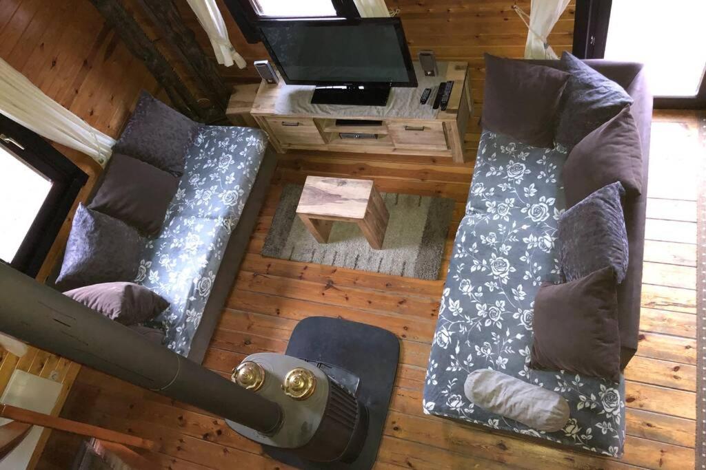 Three-Bedroom Chalet photo 1