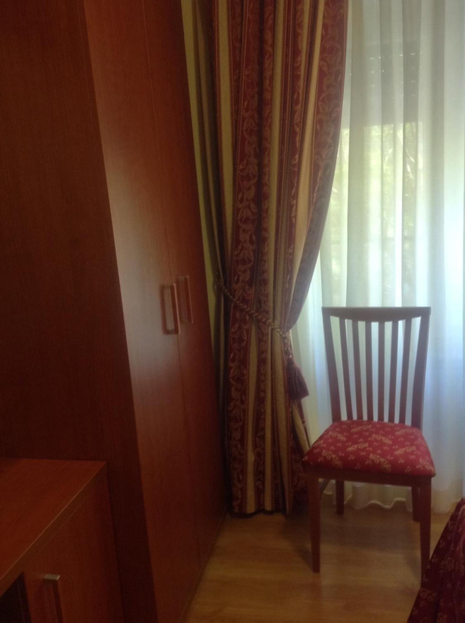 Large Single Room