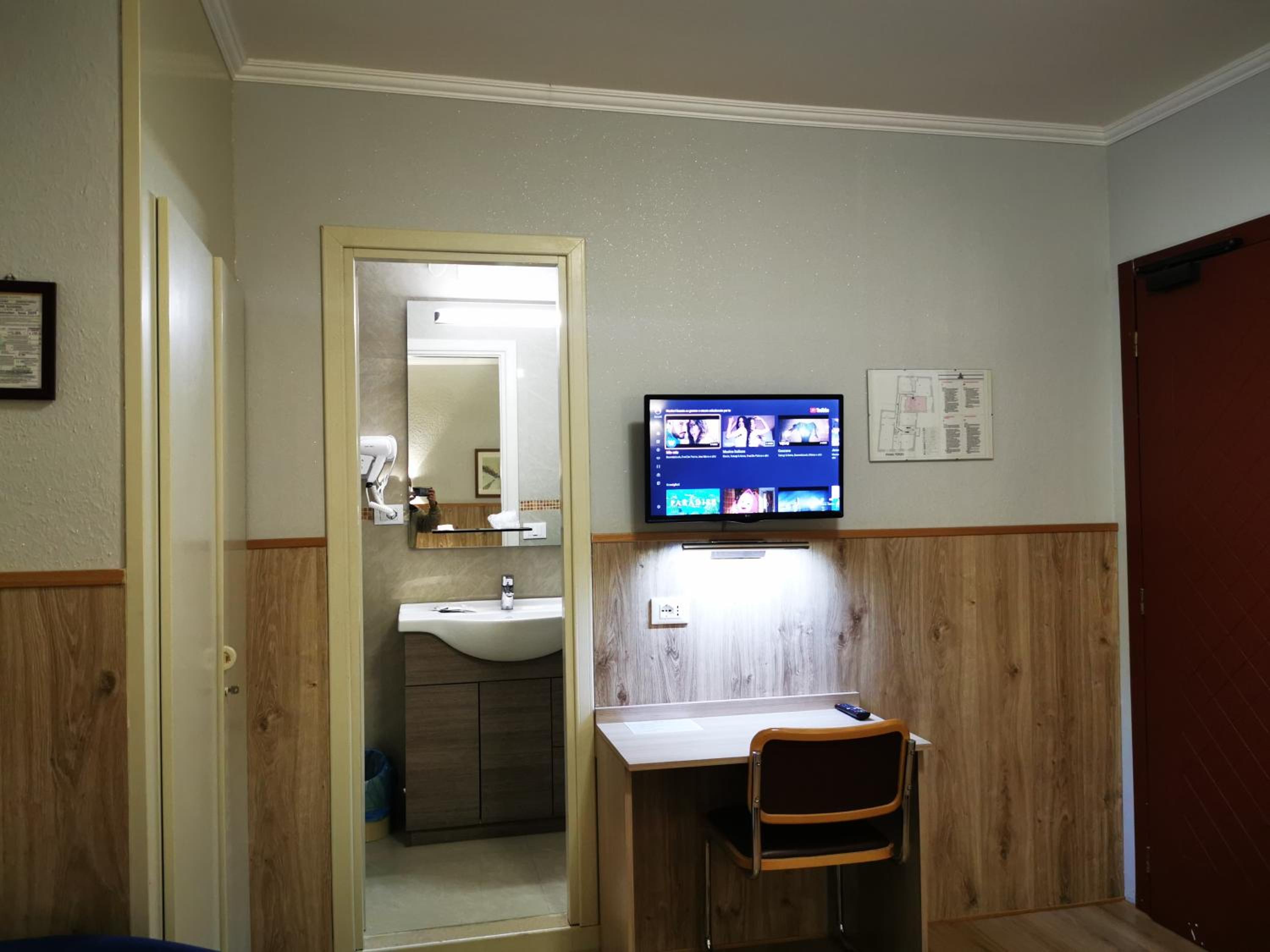 Single Room