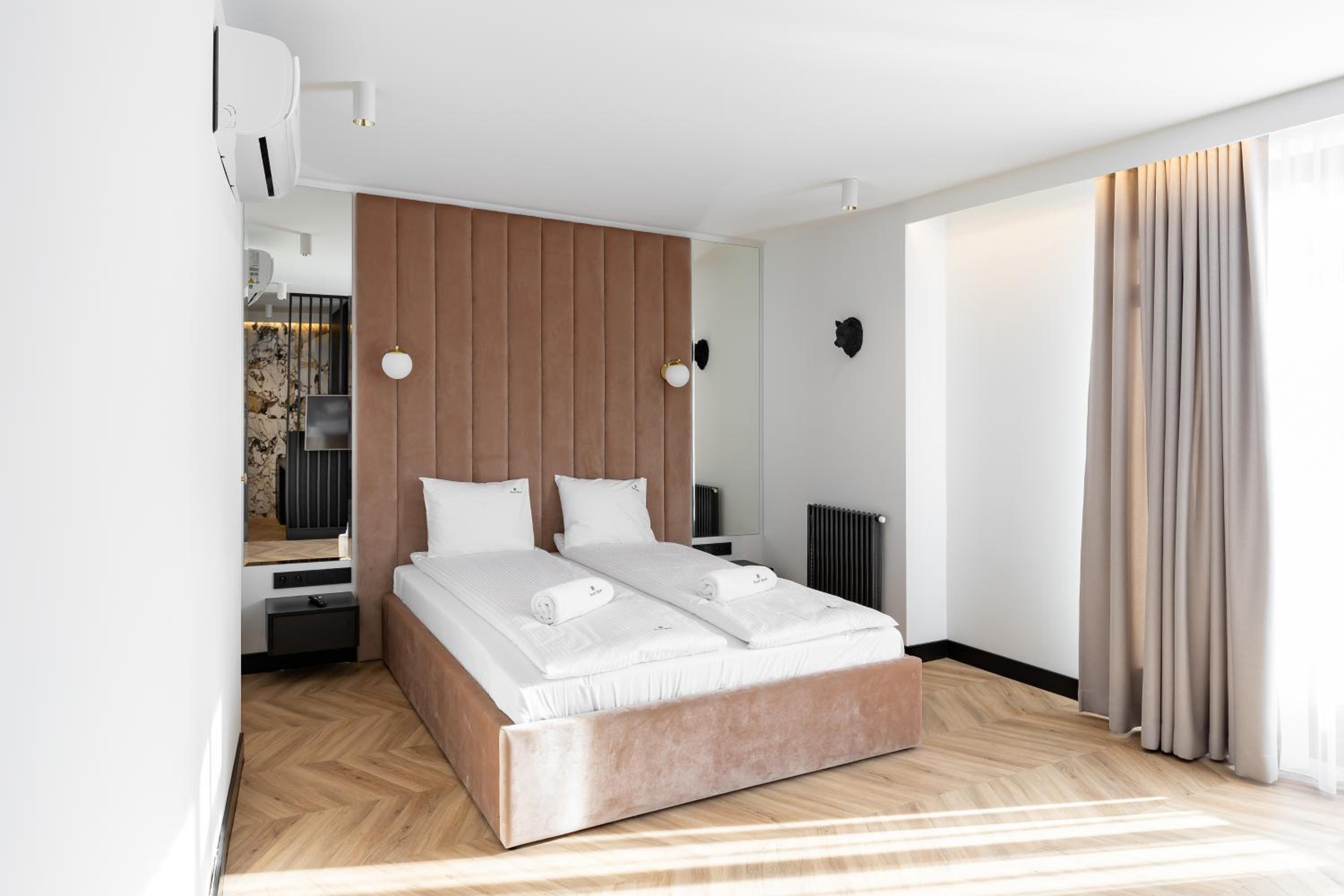 Deluxe Apartment - Photo 3