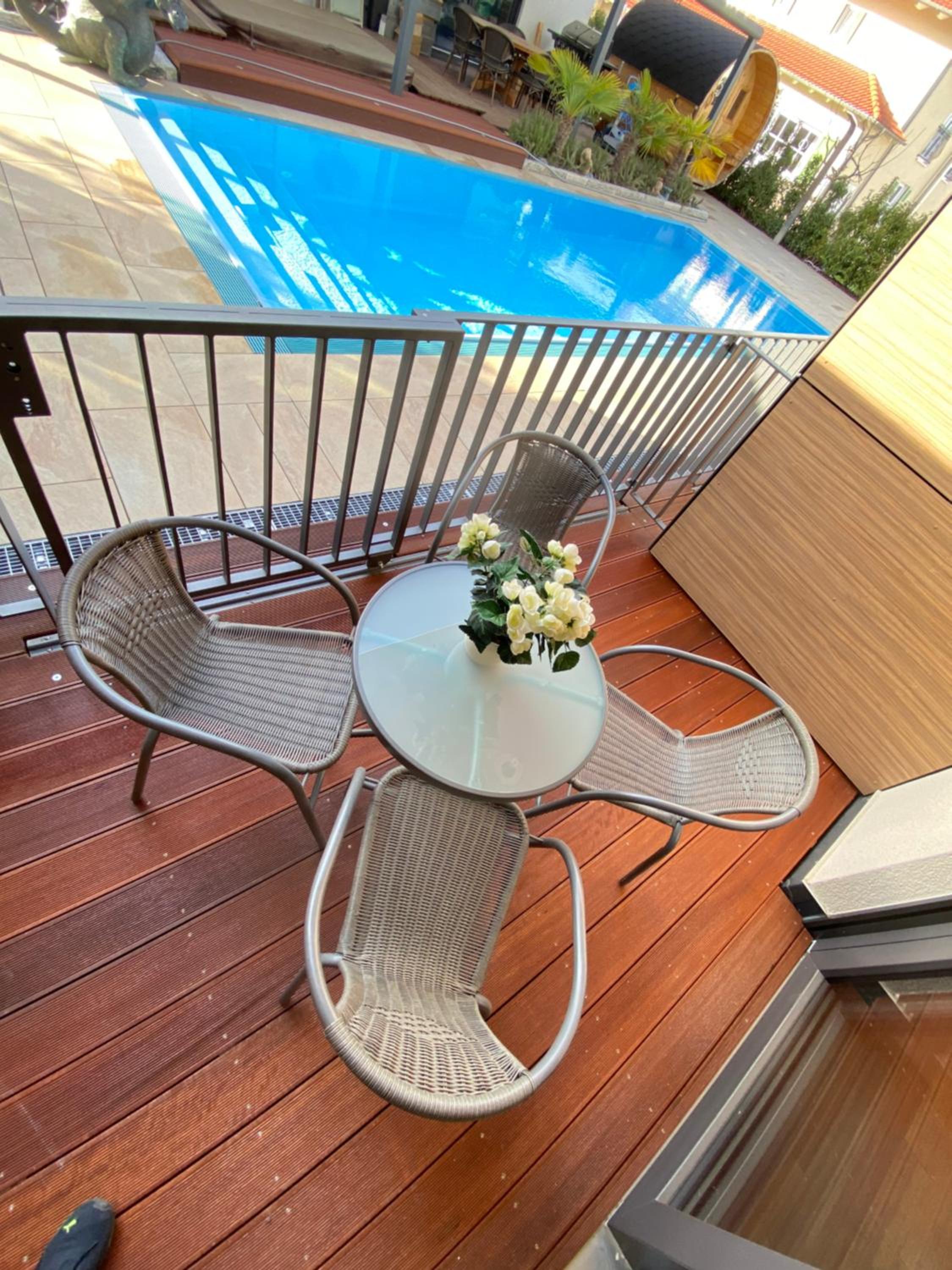 Family Room with Terrace - Photo 11