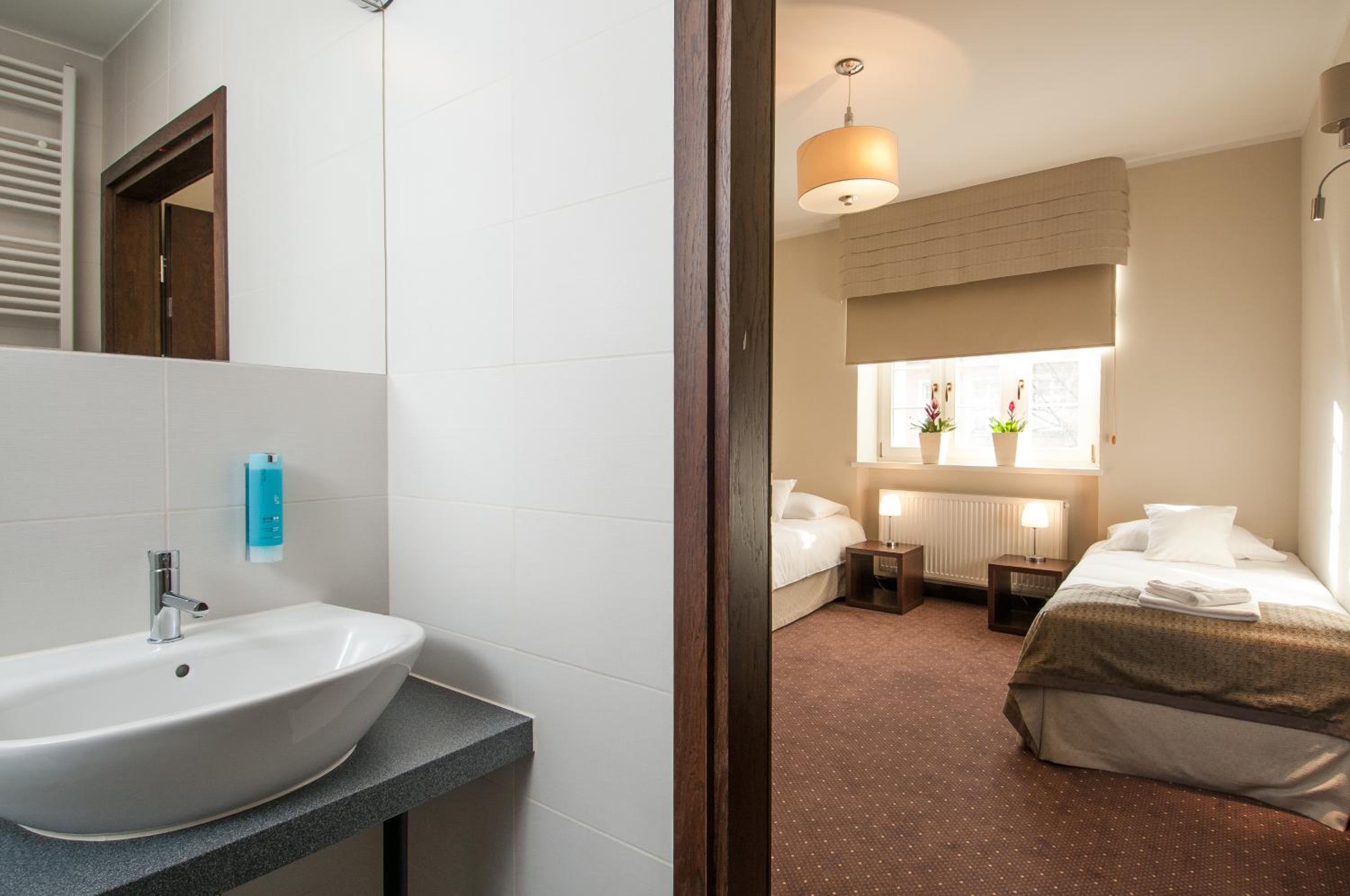 Twin/Double Room - Photo 2