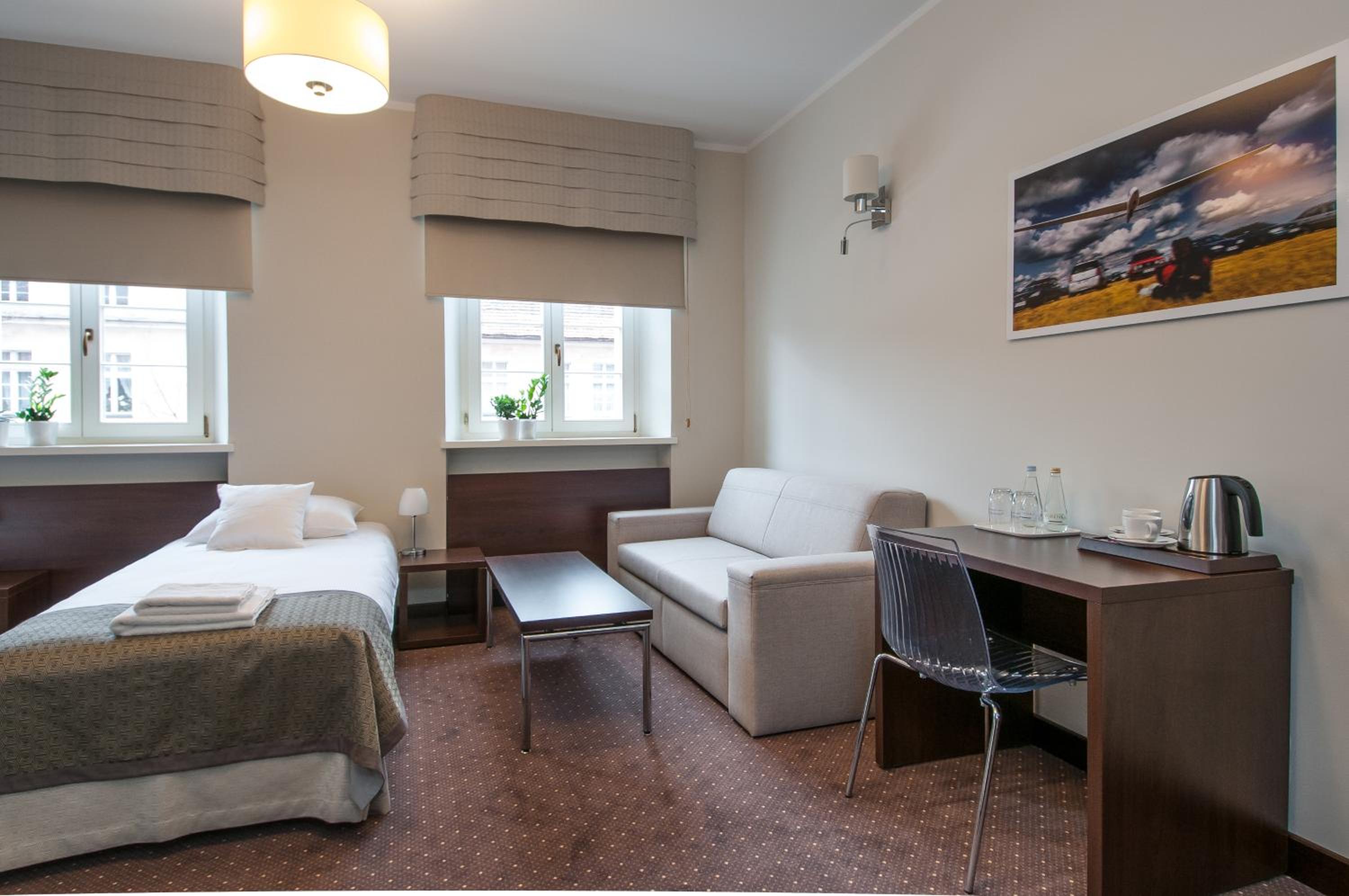 Twin/Double Room - Photo 3