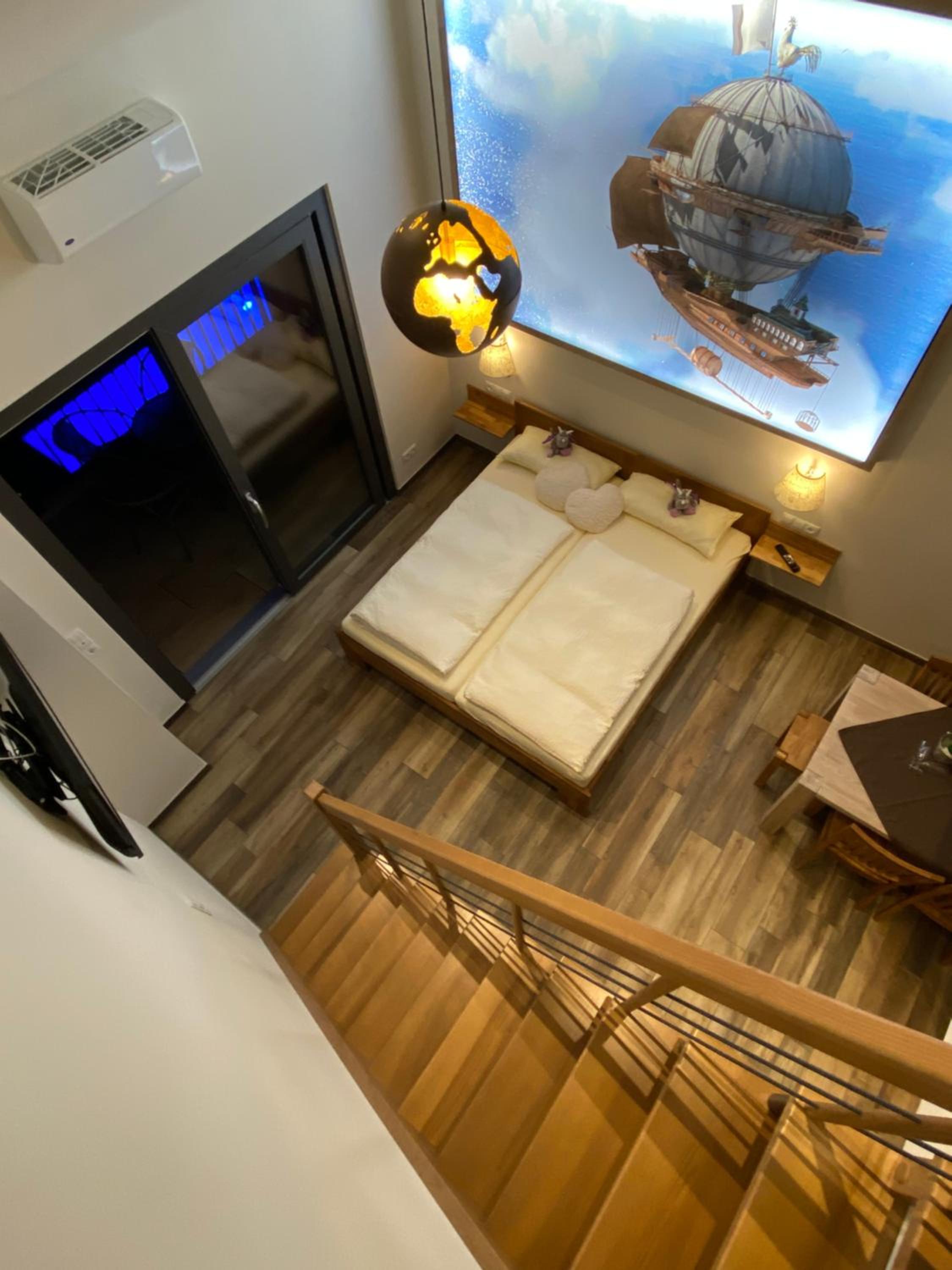 Studio with Balcony - Photo 10