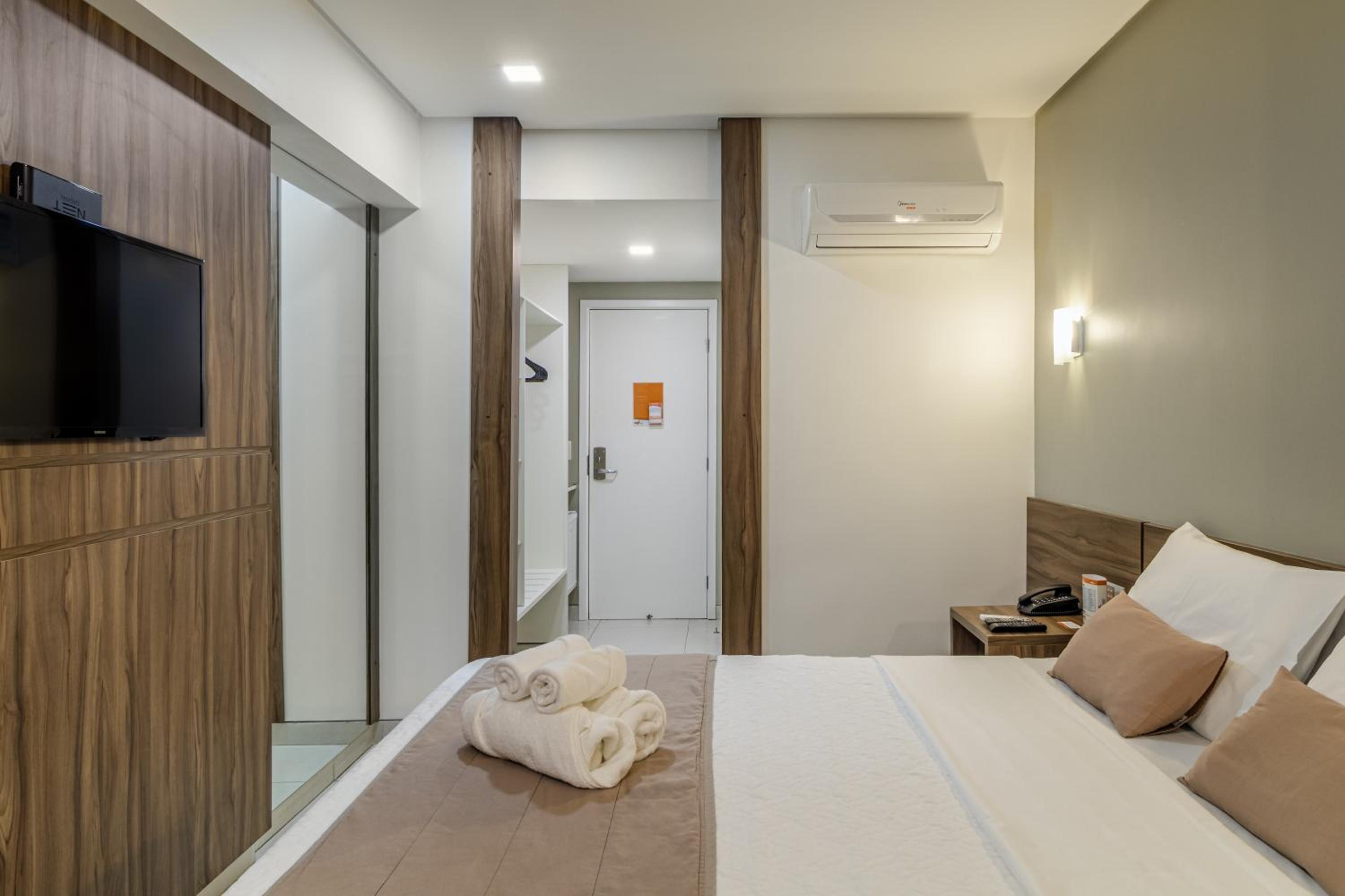 Deluxe Double Room photo 3
