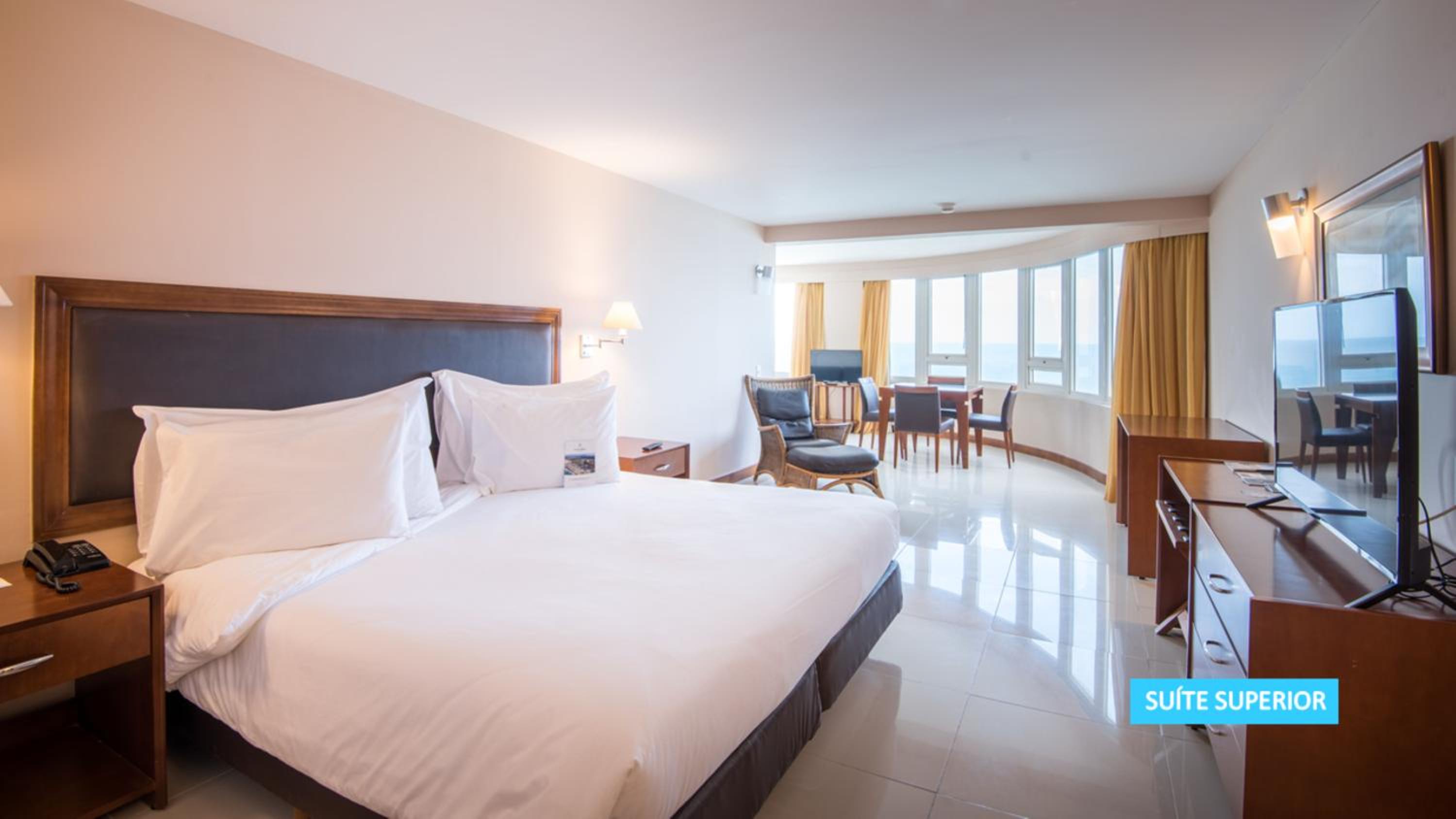 Superior Suite - Photo 4