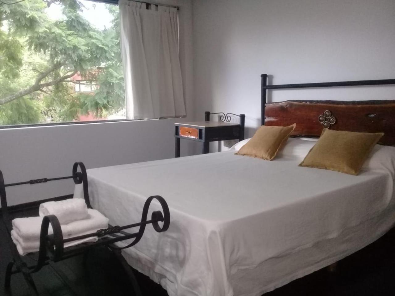 Apartment with Mountain View photo 3