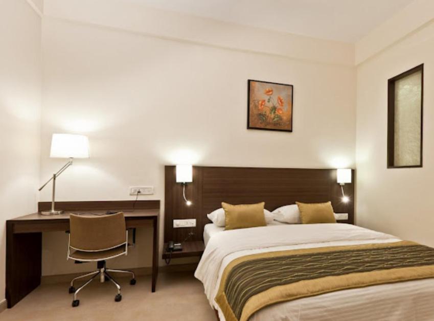 Deluxe Double Room photo 2