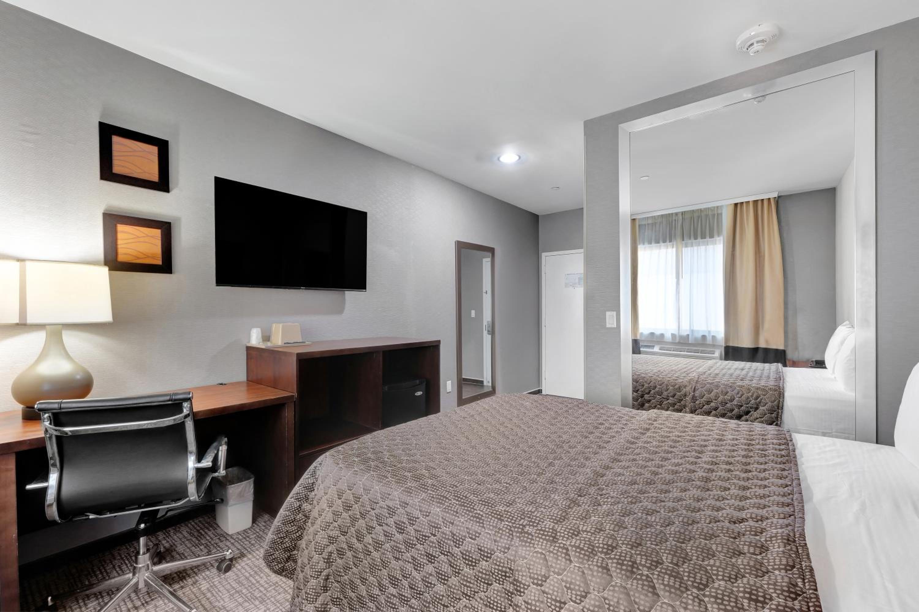 Deluxe Double Room - Photo 5