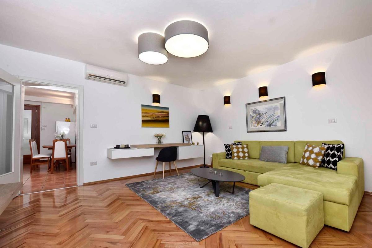 Apartment 1