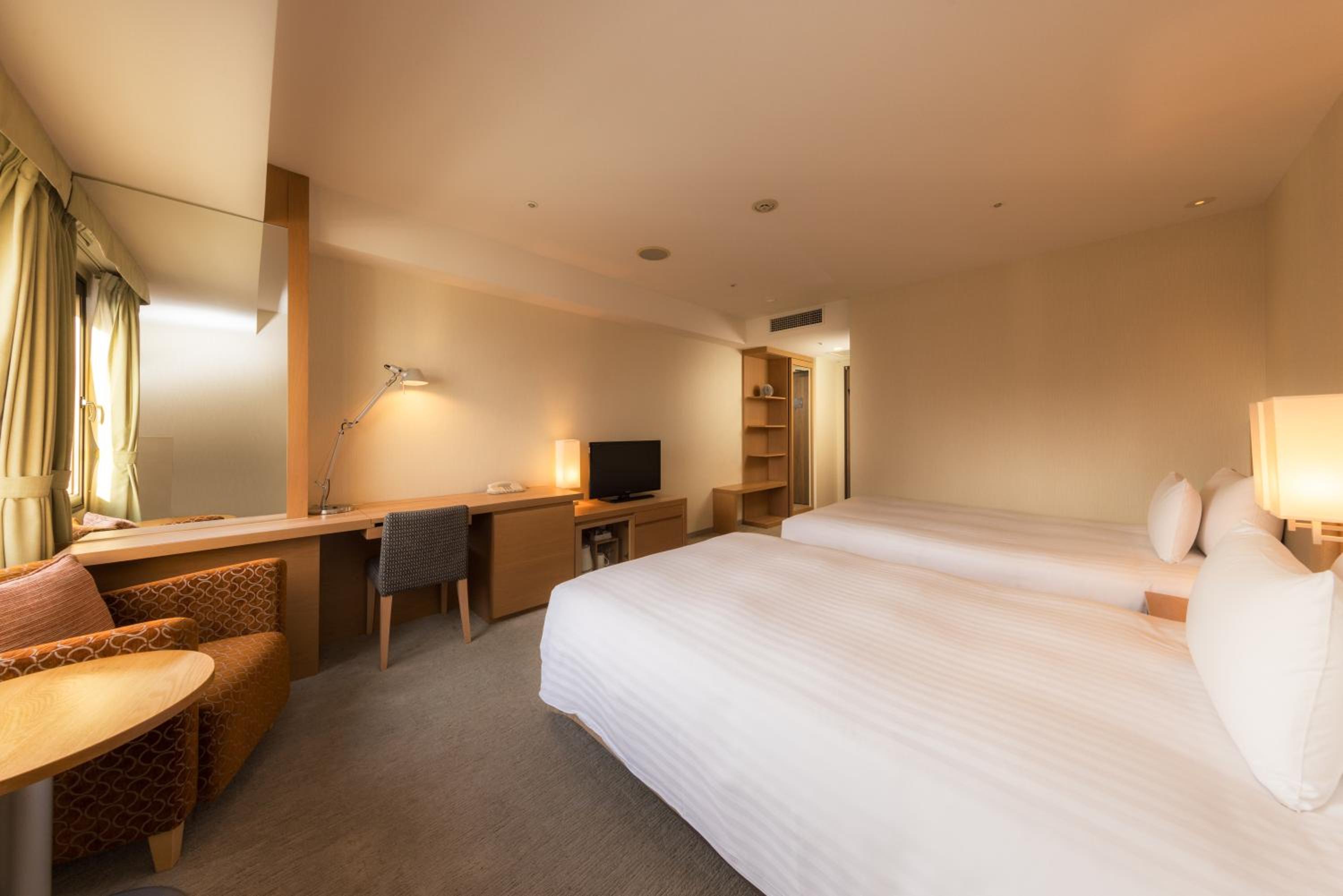 Moderate Twin Room - Smoking - Photo 2