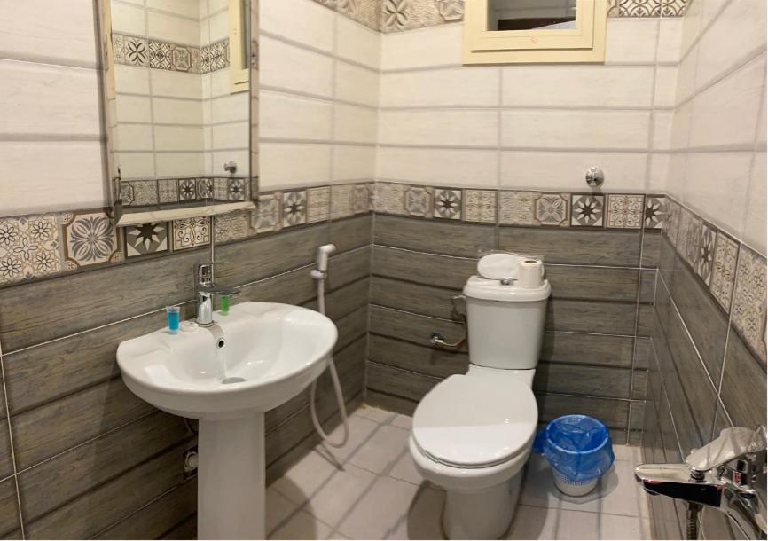 Deluxe Room (2 Adults + 1 Child) photo 2