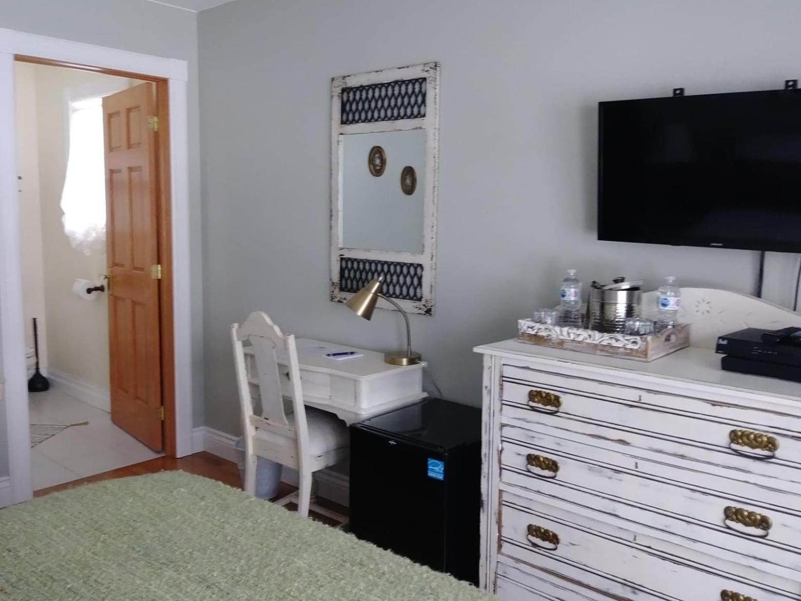 Deluxe Queen Room photo 2