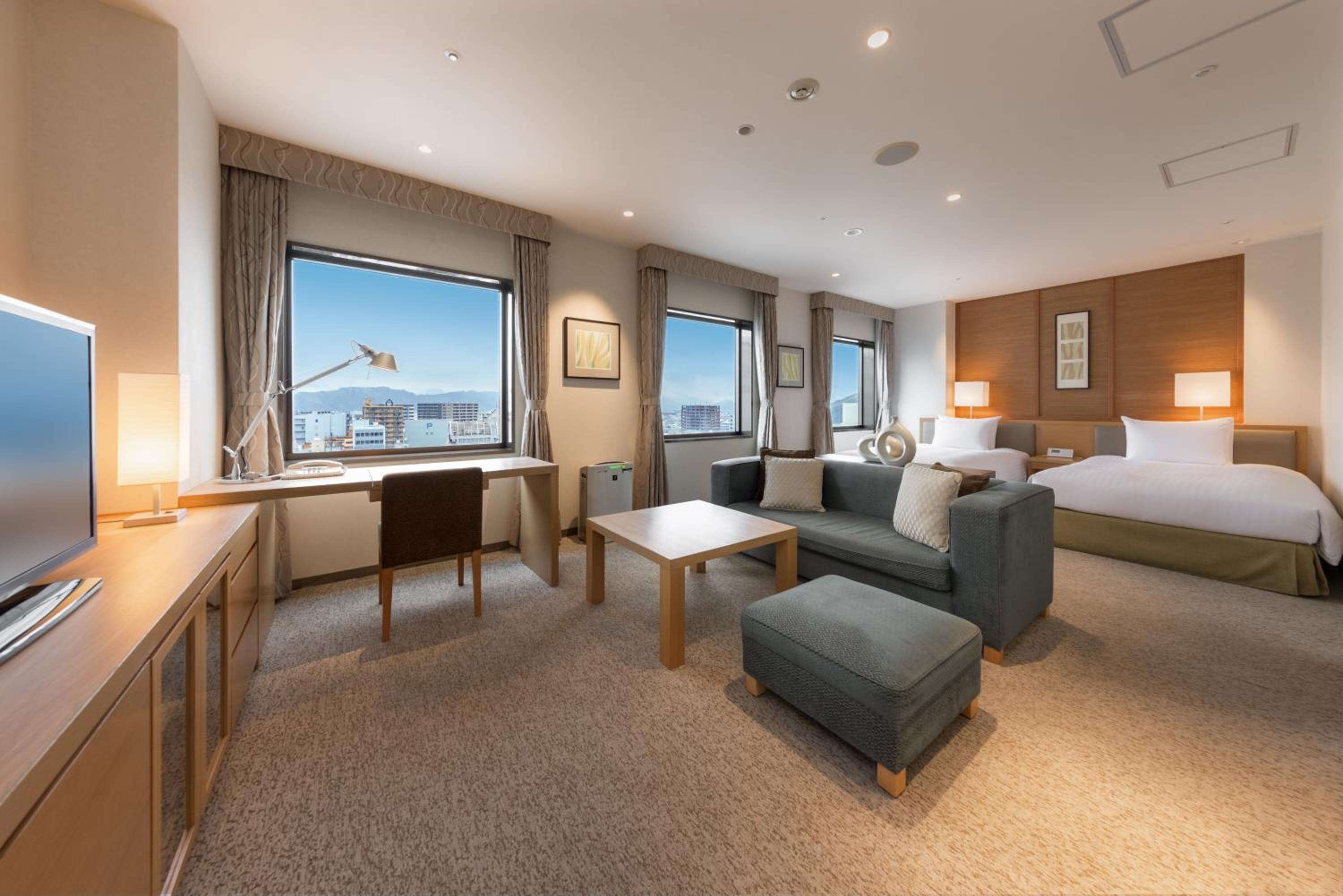 Deluxe Twin Room with Mt.Fuji View - Non-Smoking - Photo 1