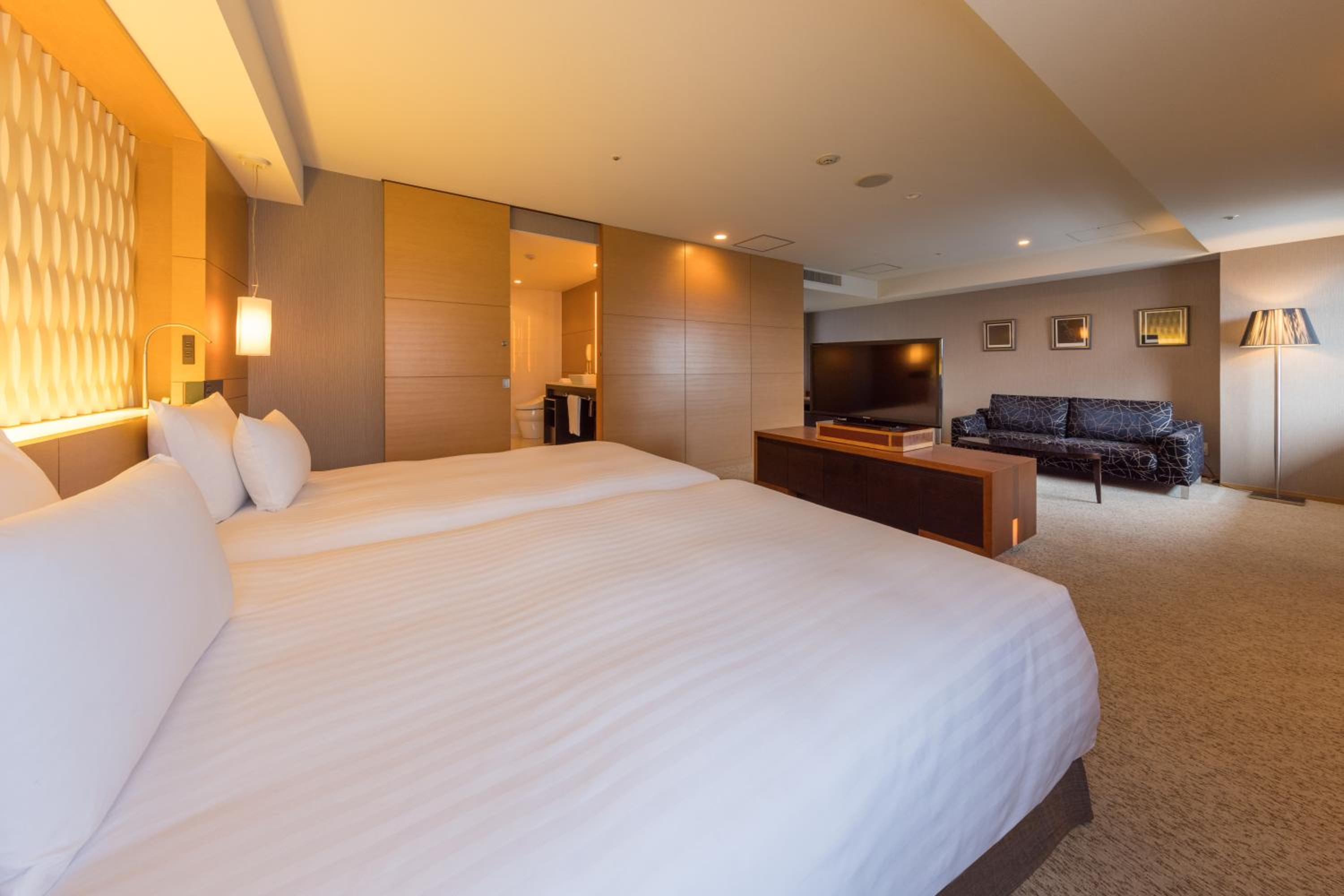 Luxury Twin Room - Non-Smoking - Photo 14