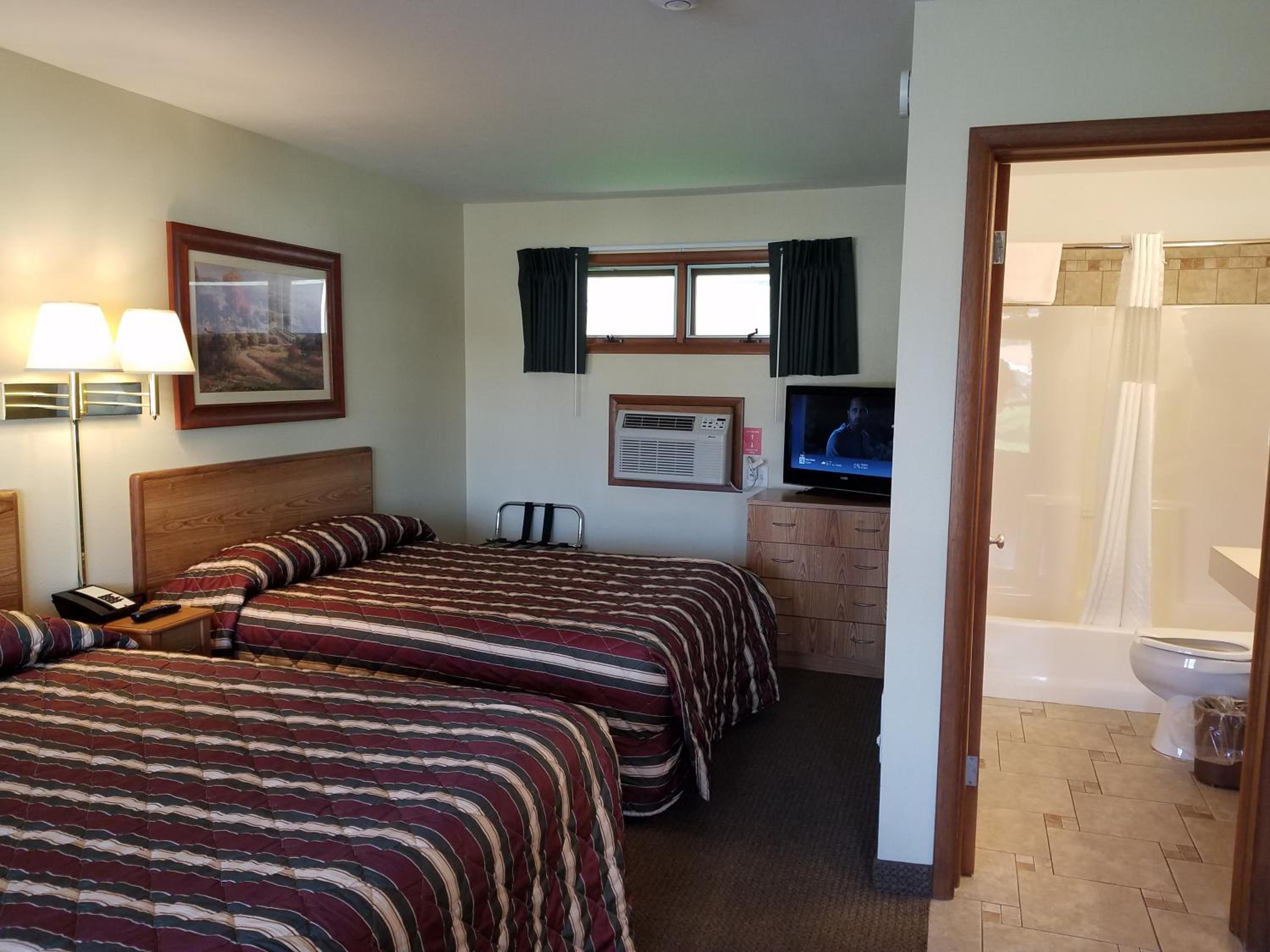 Double Room with Pool View - Photo 1