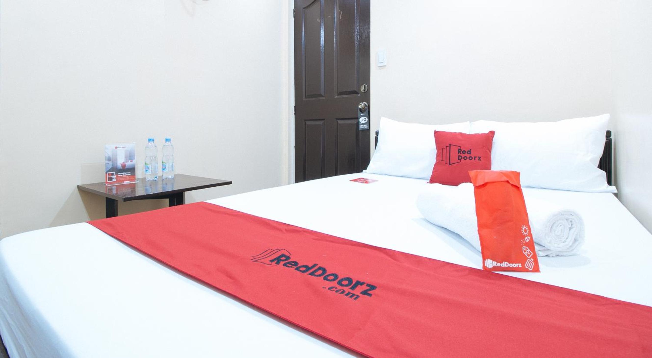 Double Room - Photo 9