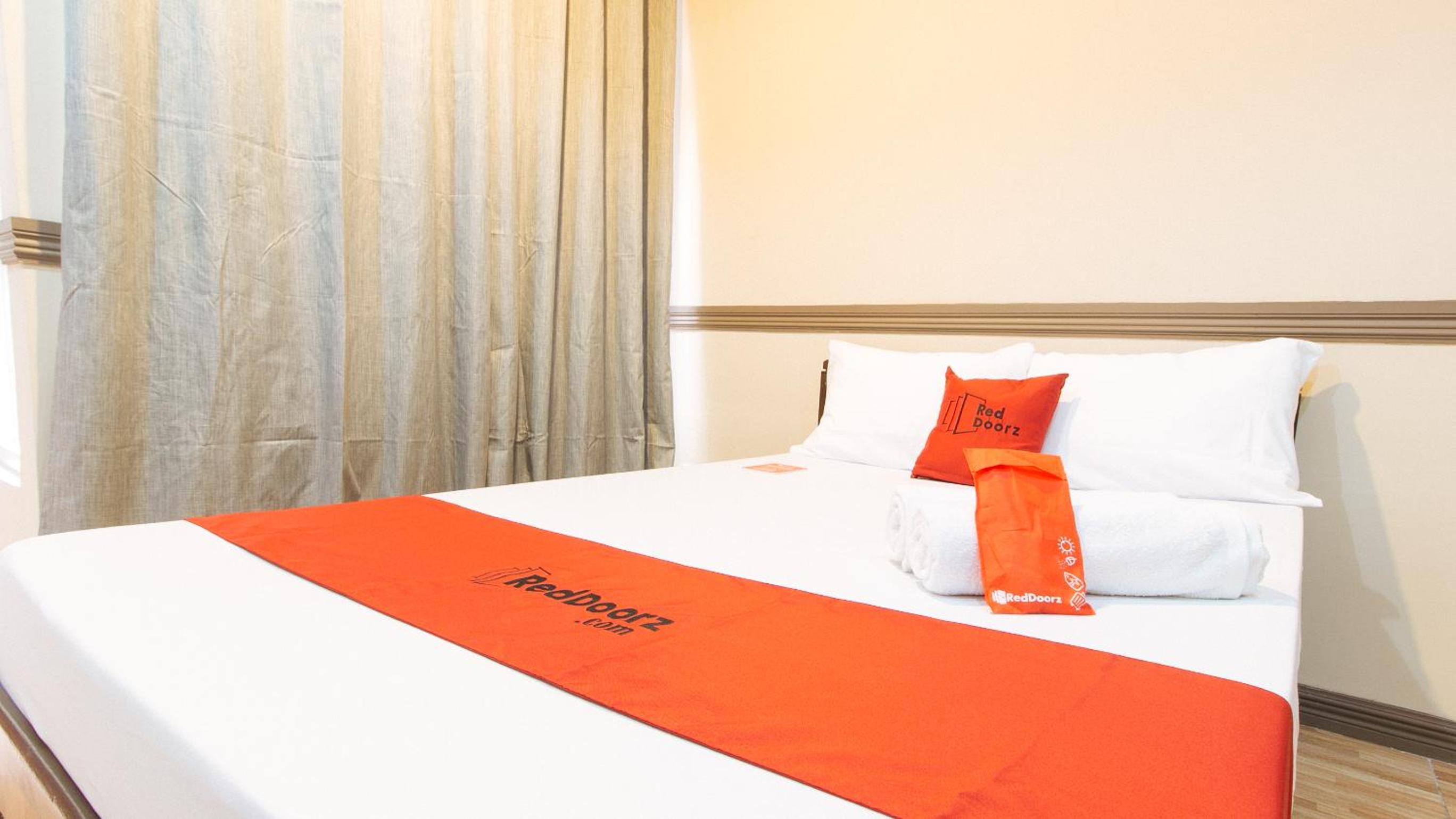 Deluxe Double Room - Photo 2
