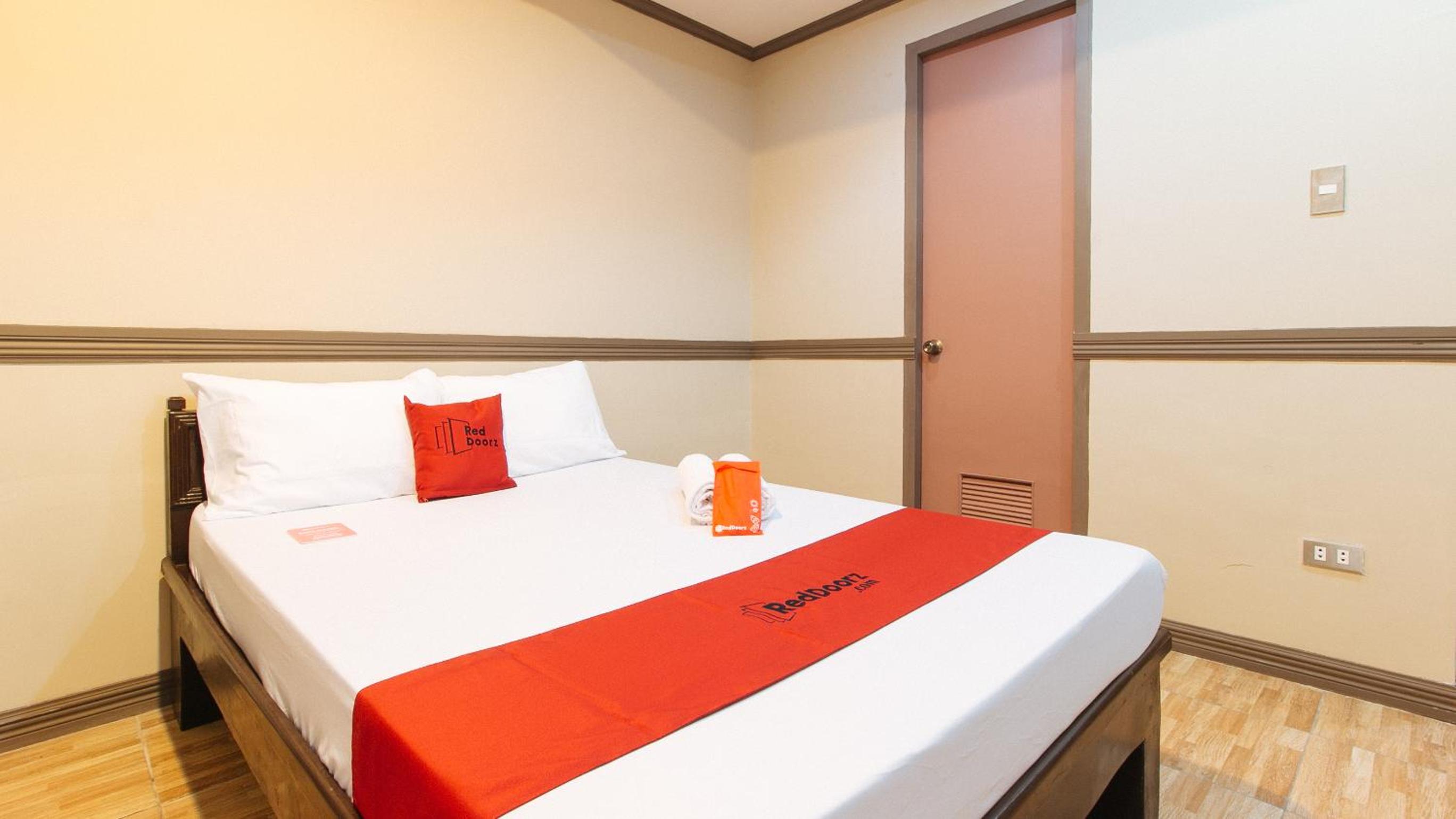 Deluxe Double Room - Photo 4