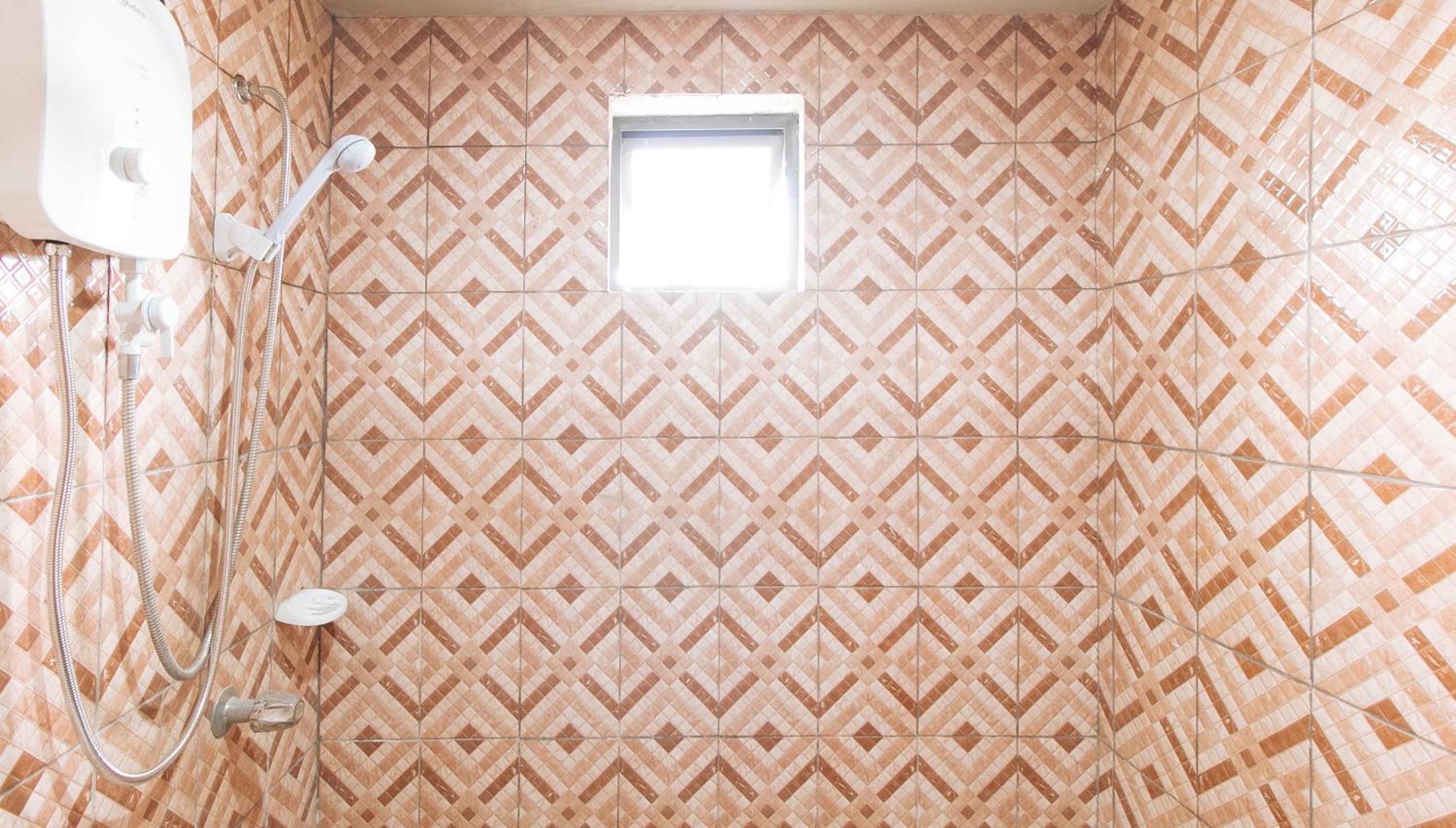 Double Room - Photo 10