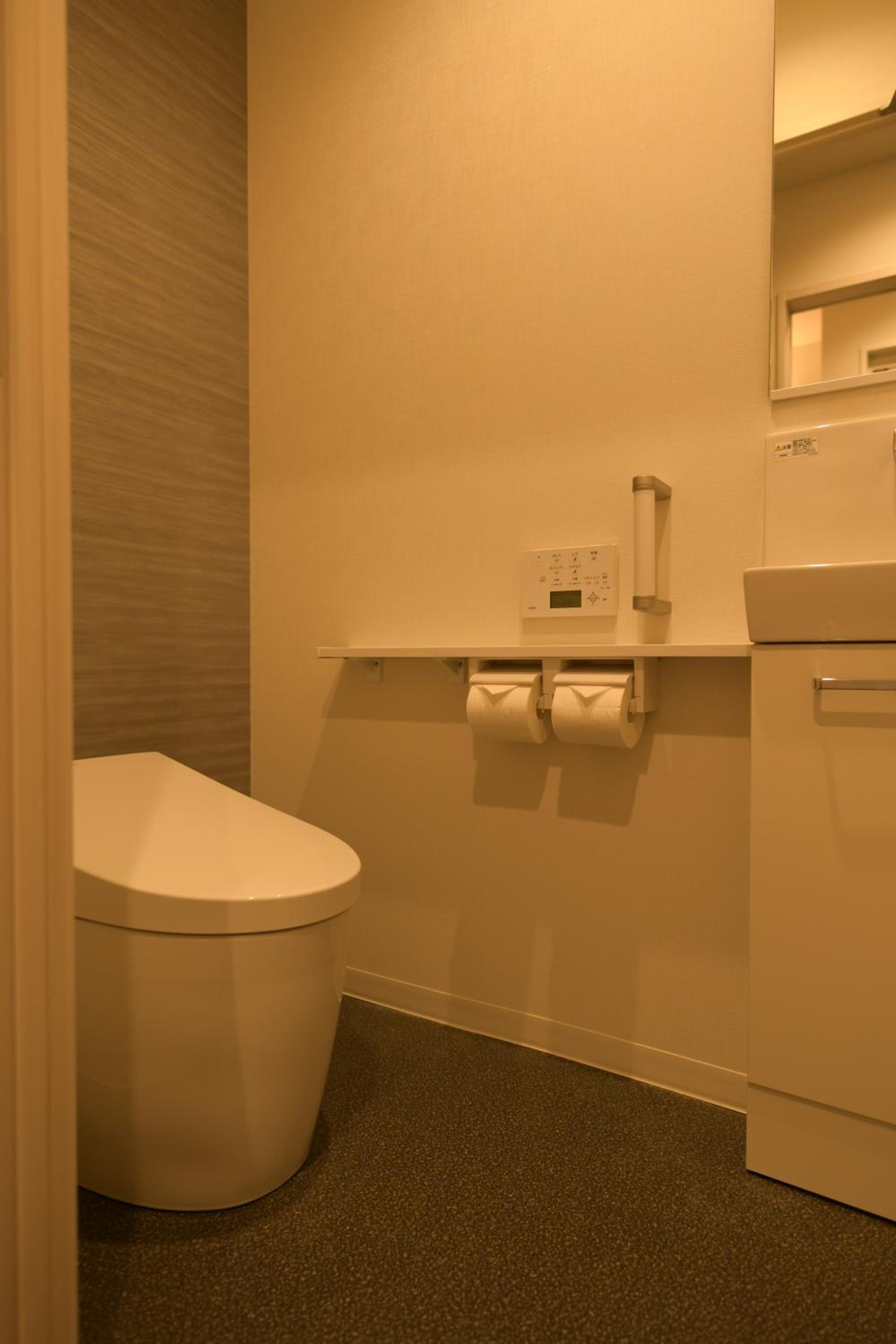 King Suite with Ocean View - Photo 7