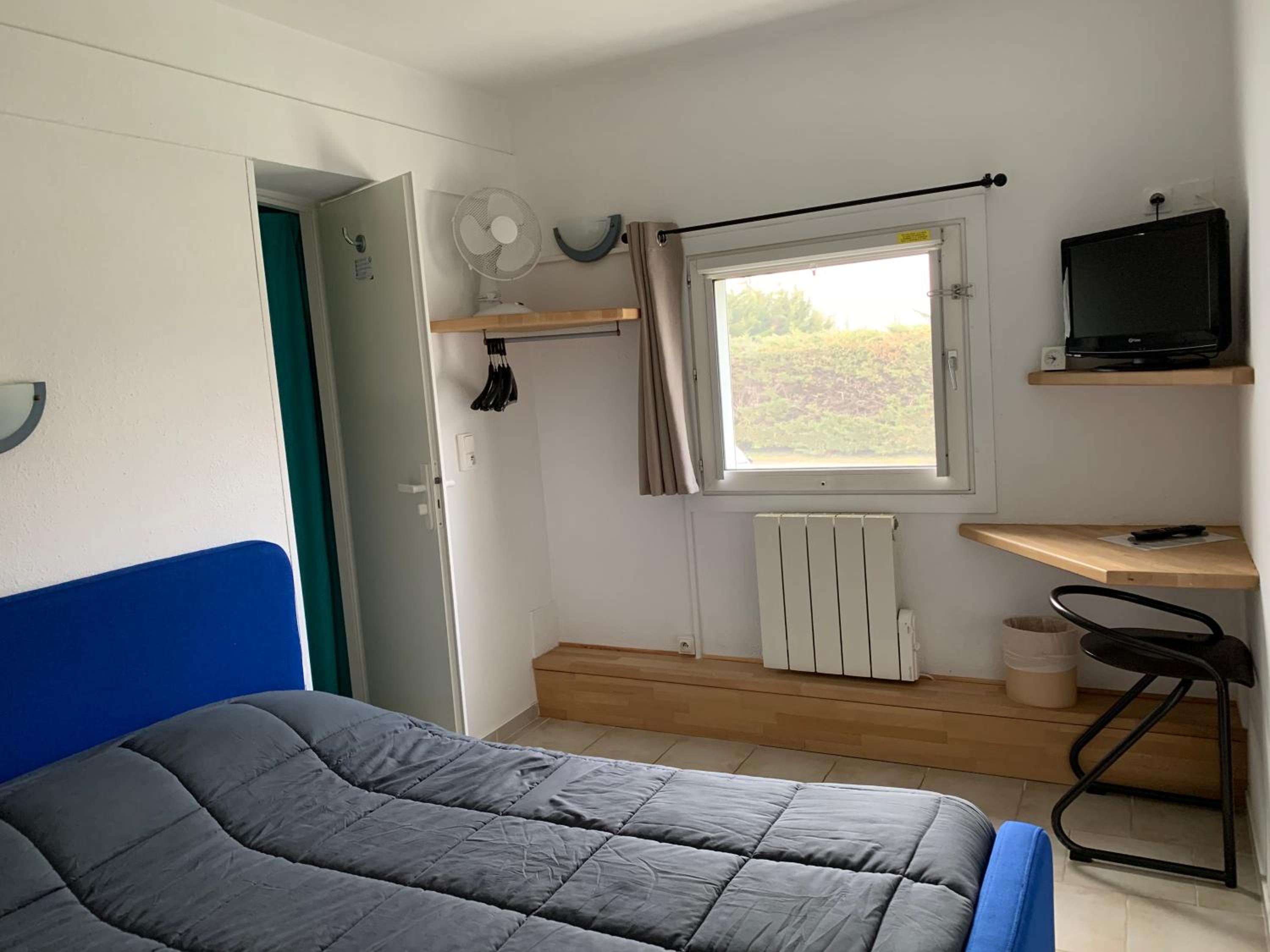 Double Room - Photo 4