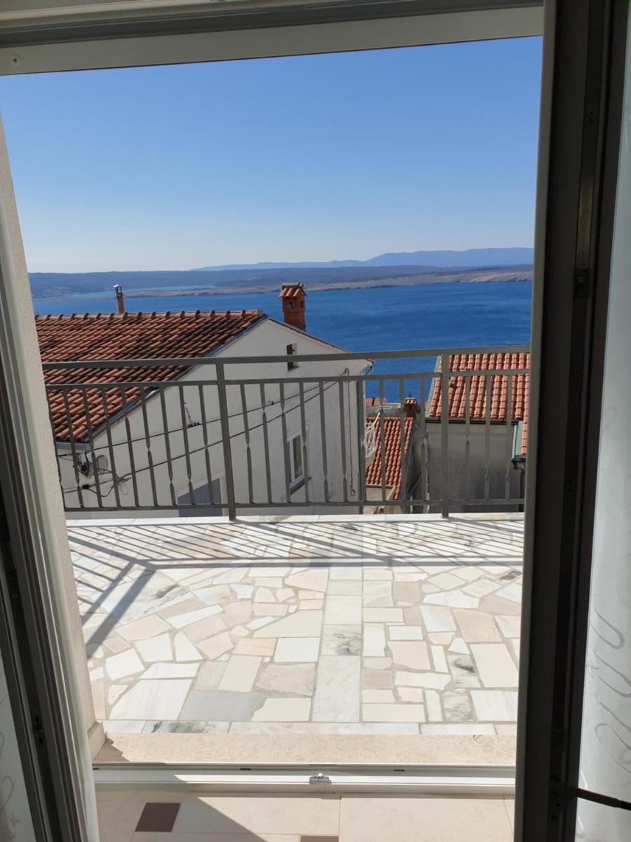 Apartment - Split Level photo 3
