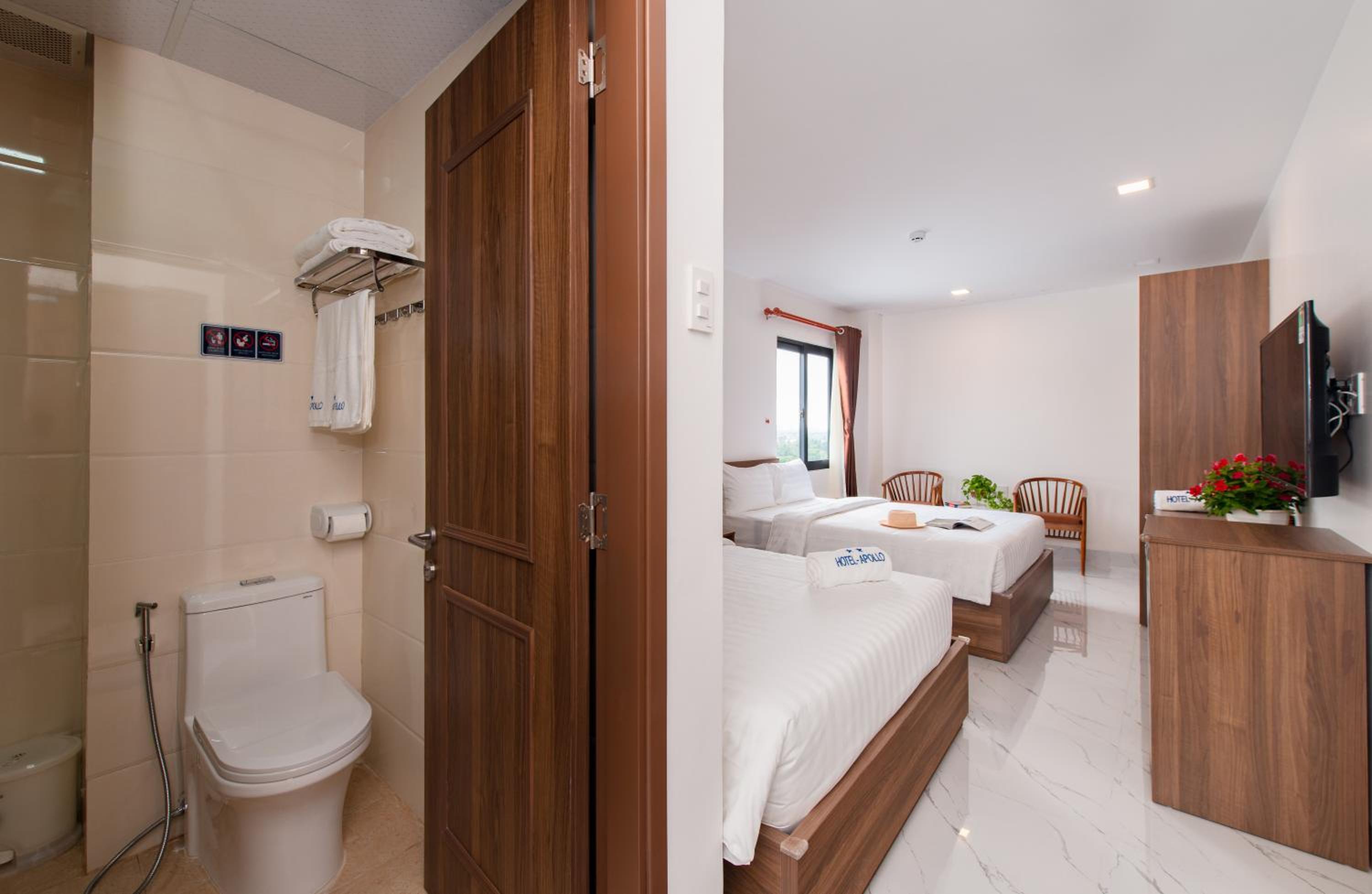 Large Twin Room photo 3