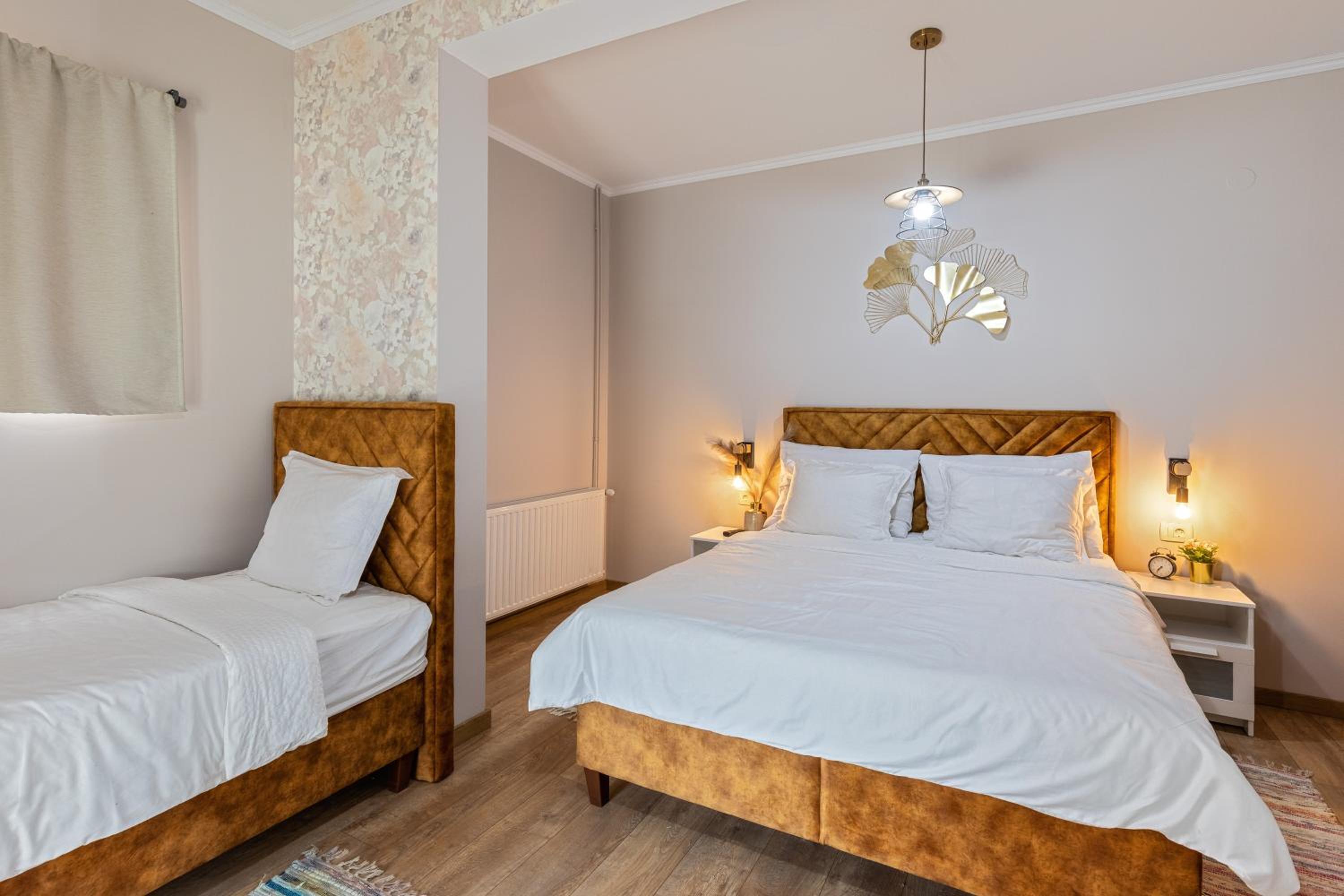 Deluxe Triple Room - Photo 3