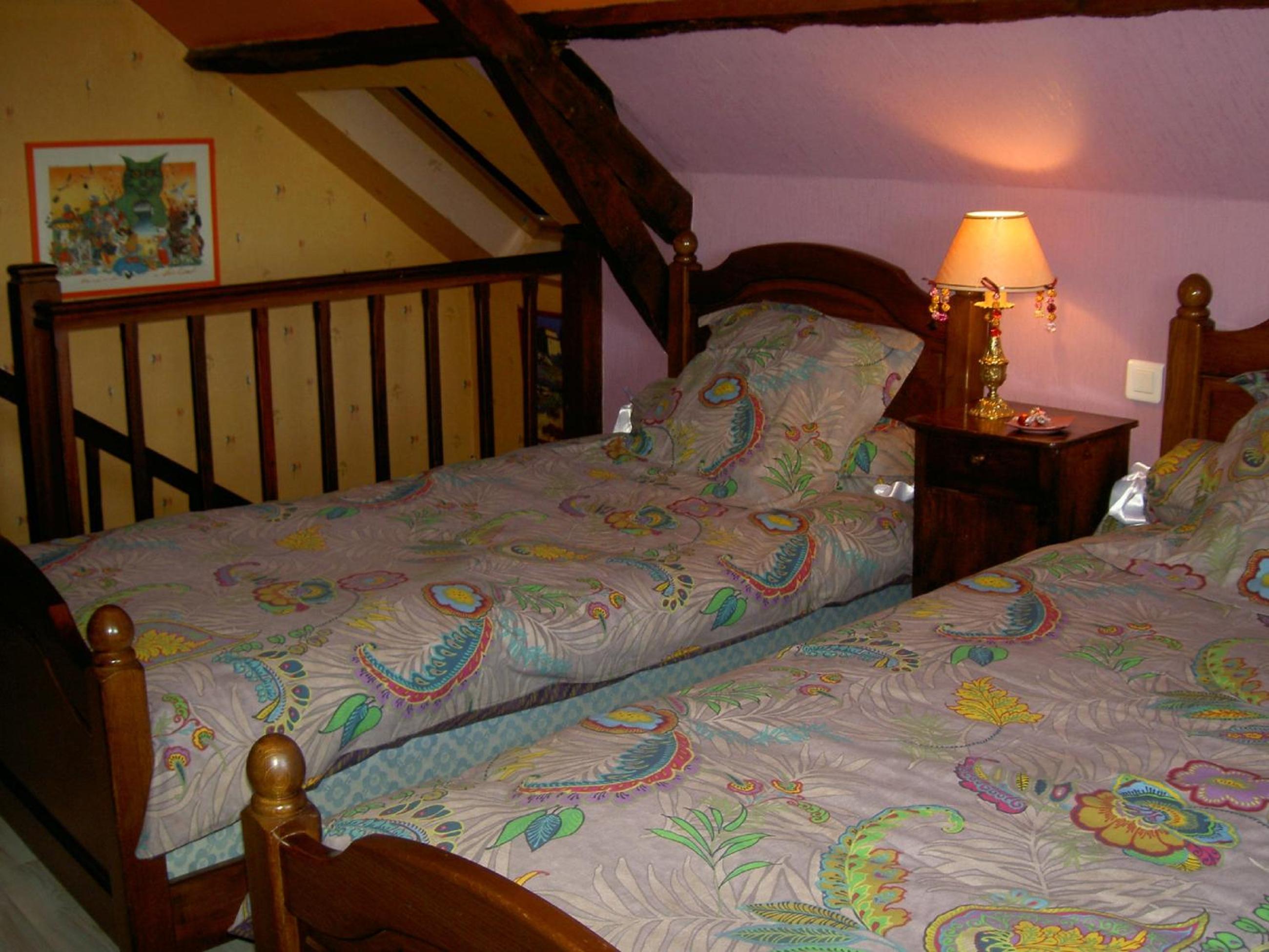 Two-Bedroom Cottage (5 Adults) photo 3