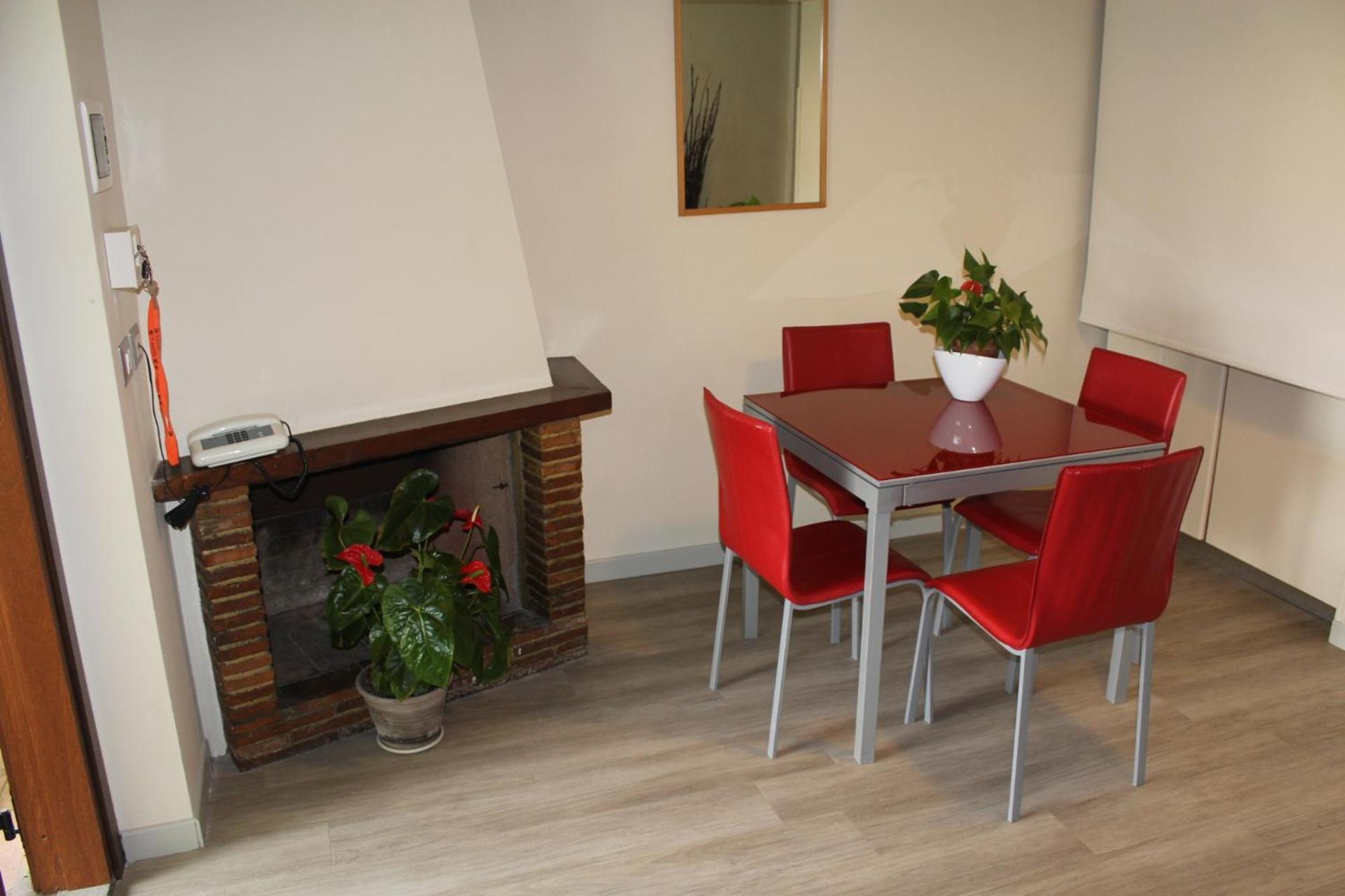 Double Room - Photo 11