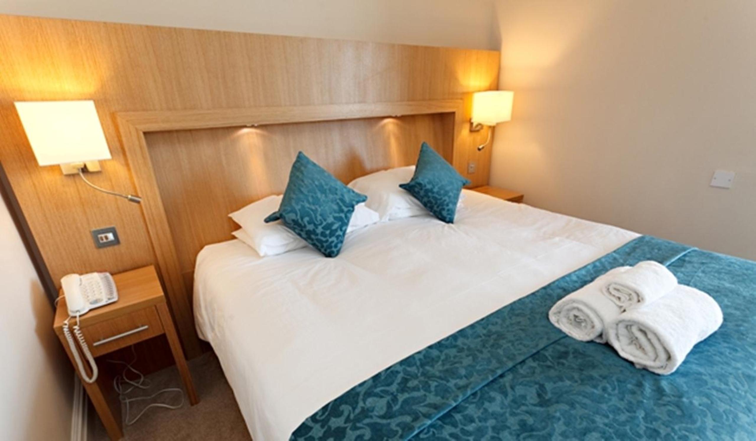 Standard Double Room - Photo 3