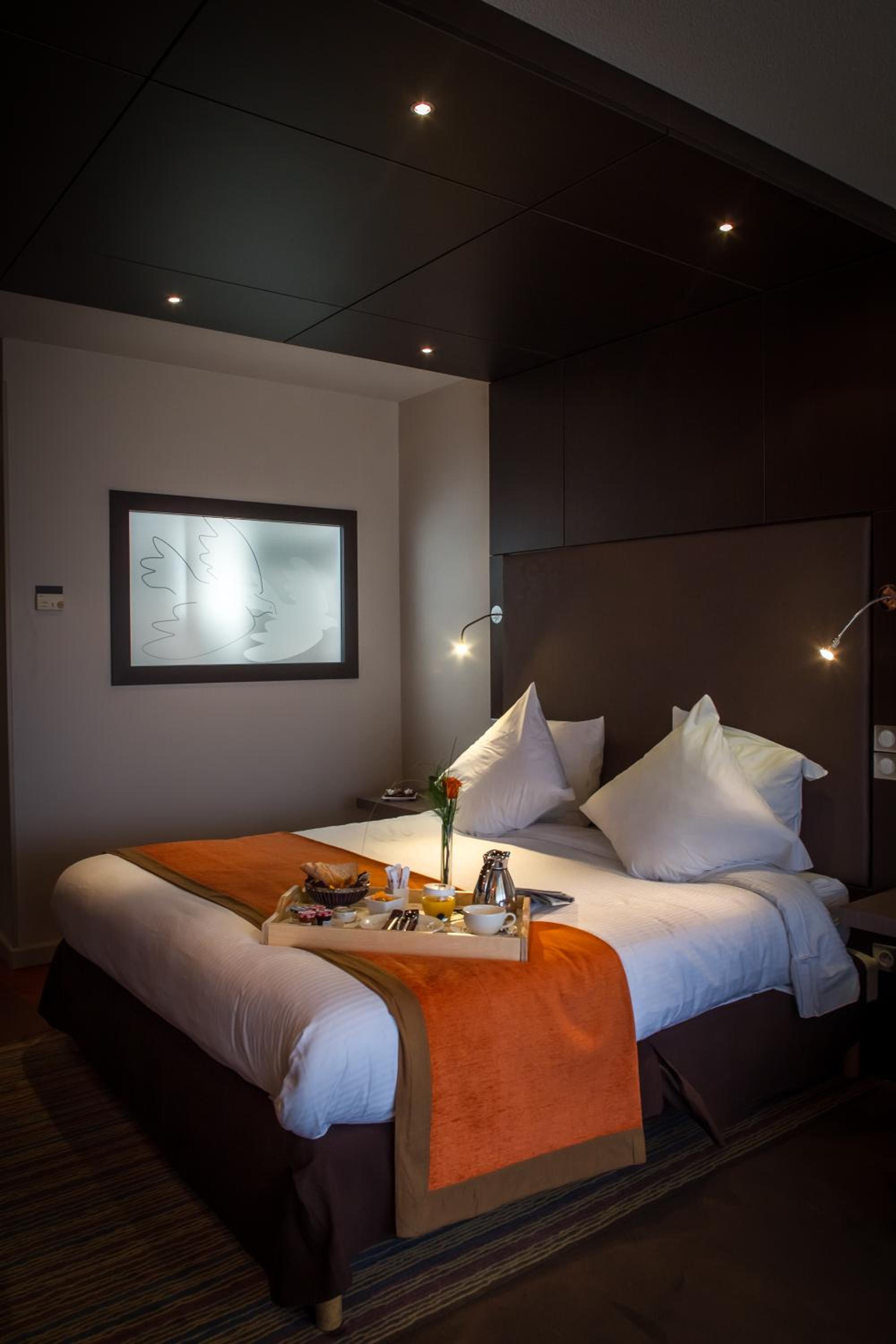 Standard Double Room - Photo 1