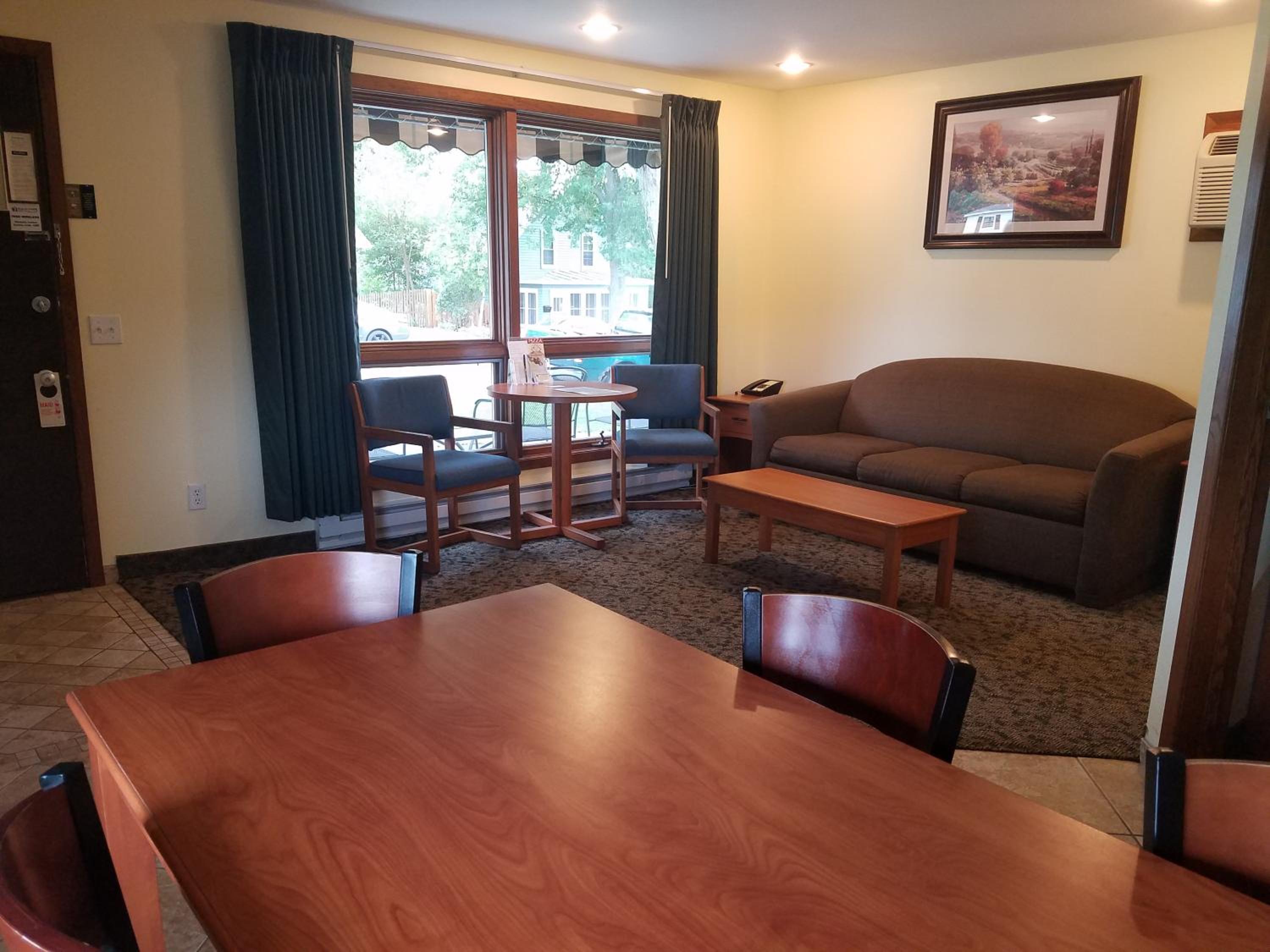 Luxury Triple Room