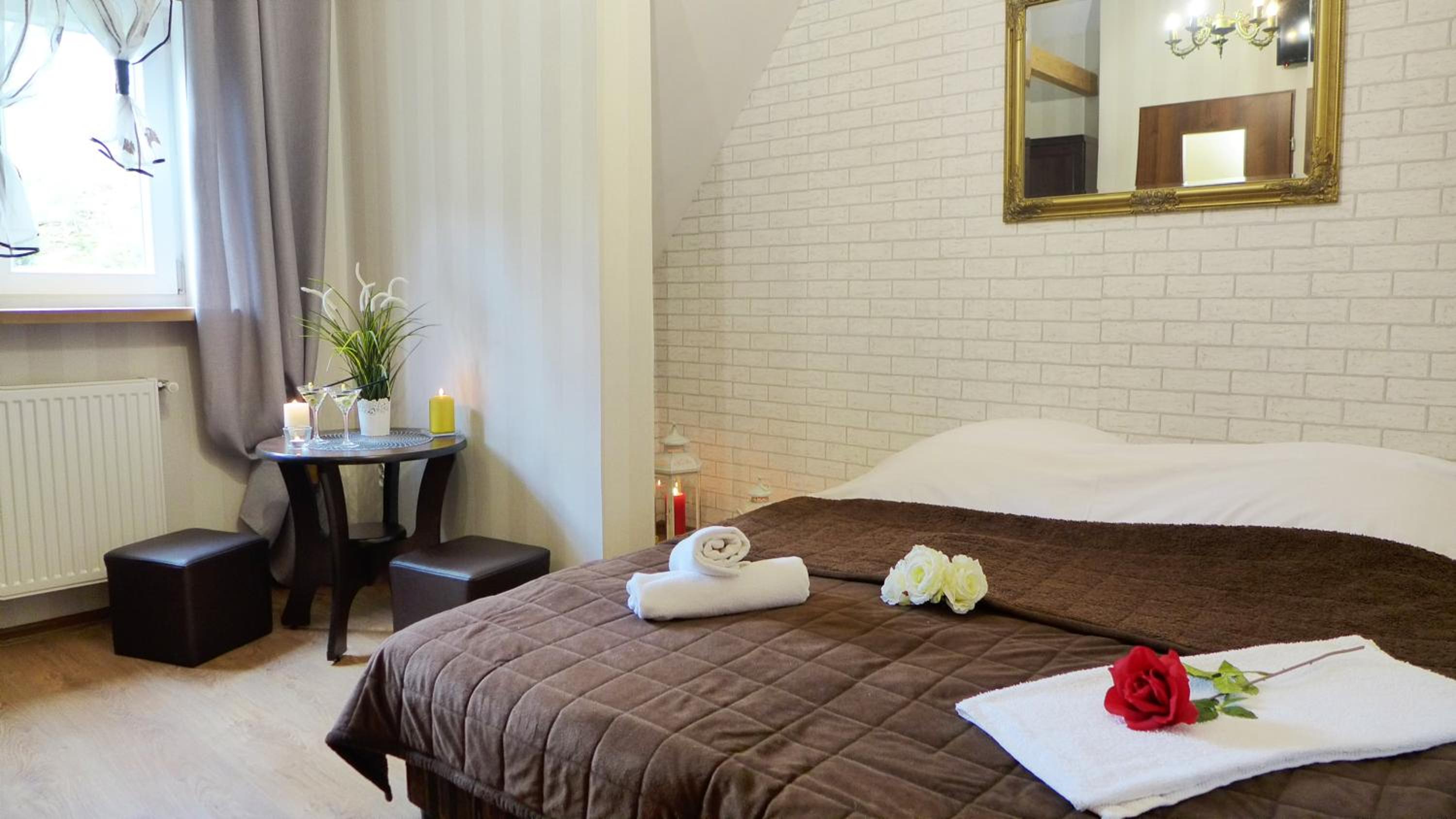 Small Double Room - Photo 1