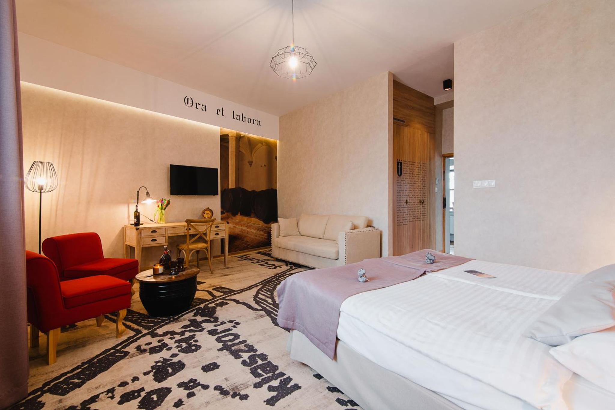 Superior Twin Room