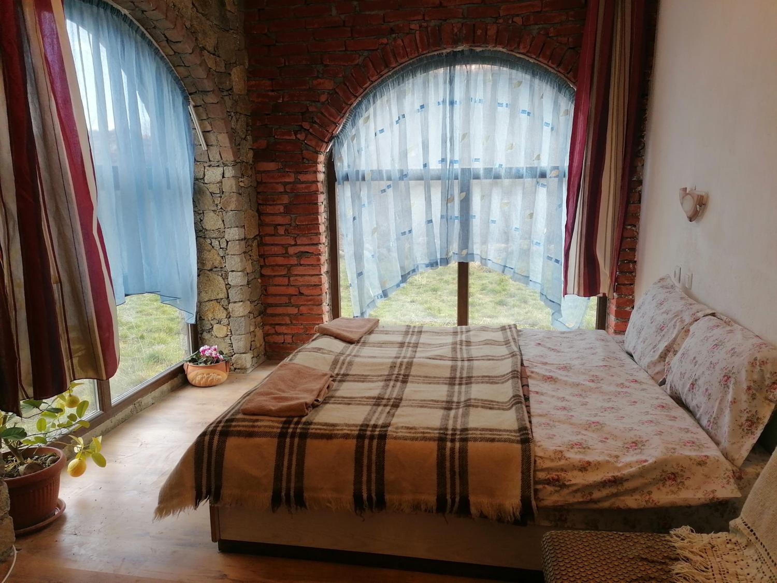 Four-Bedroom House photo 1