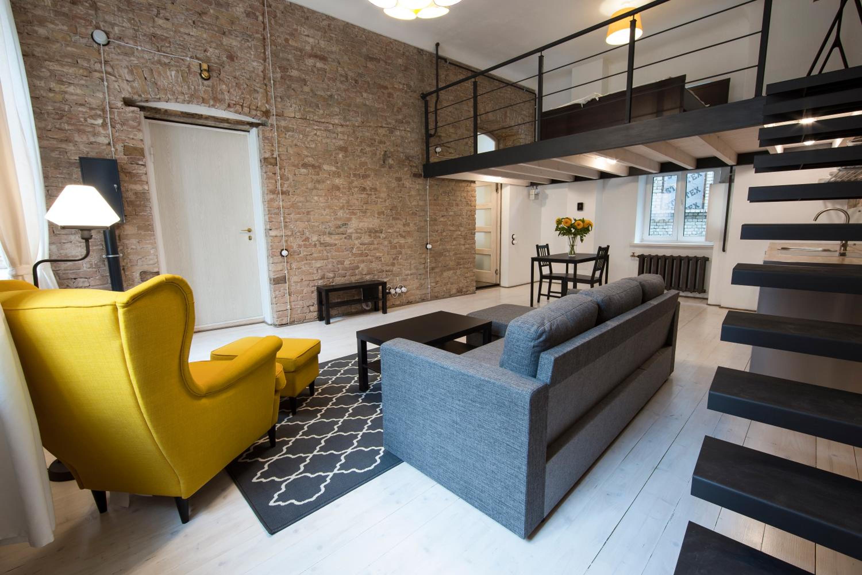 Studio Apartment