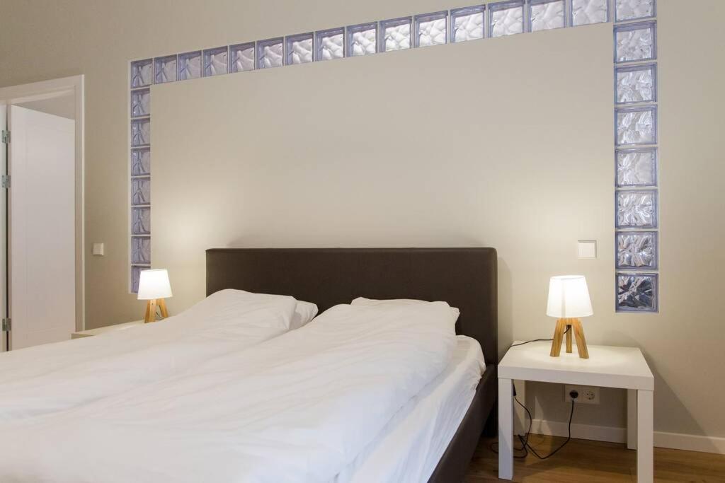 One-Bedroom Apartment - Photo 6