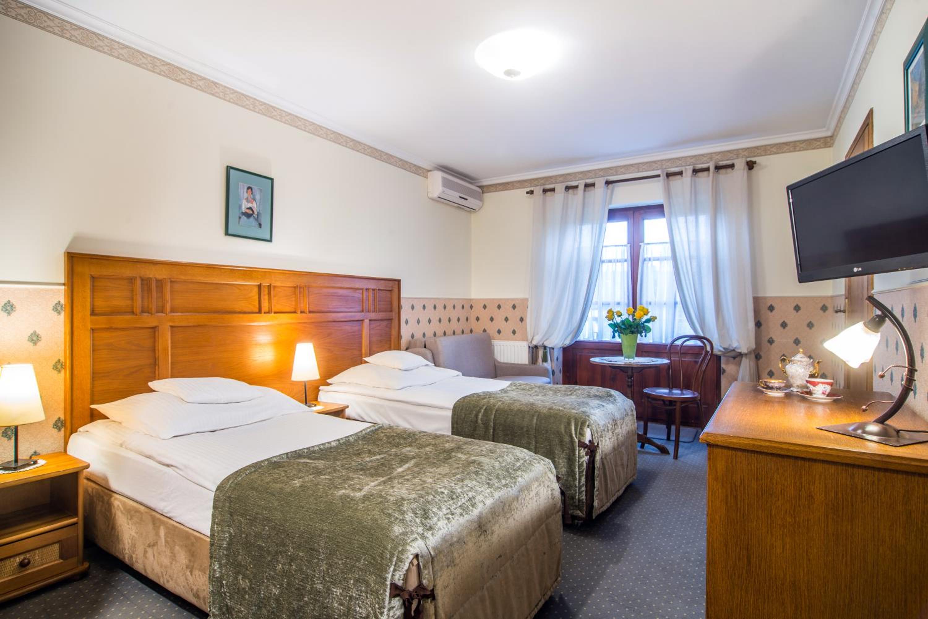 Double or Twin Room photo 1