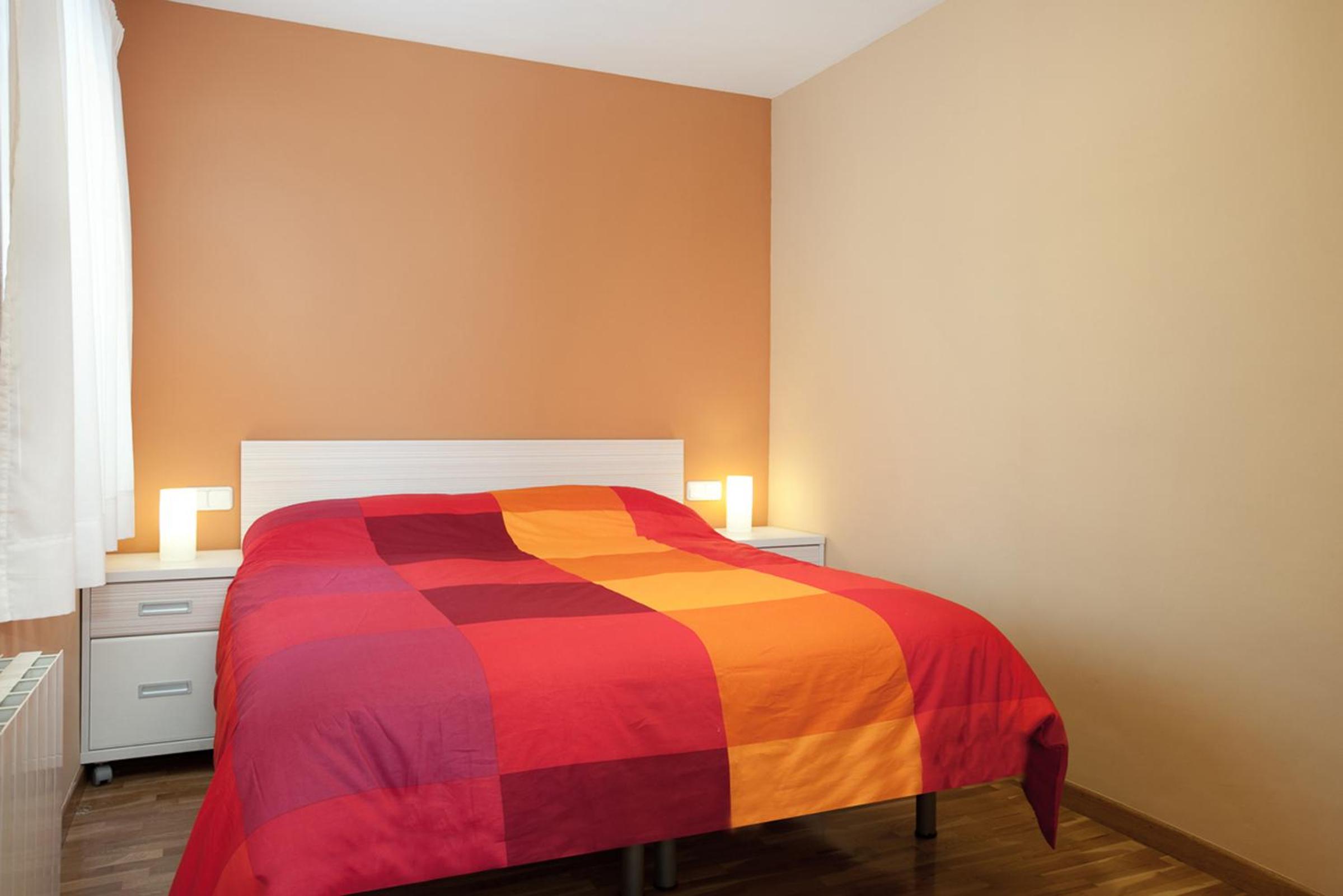 Apartamento de Dos Habitaciones con Terraza
