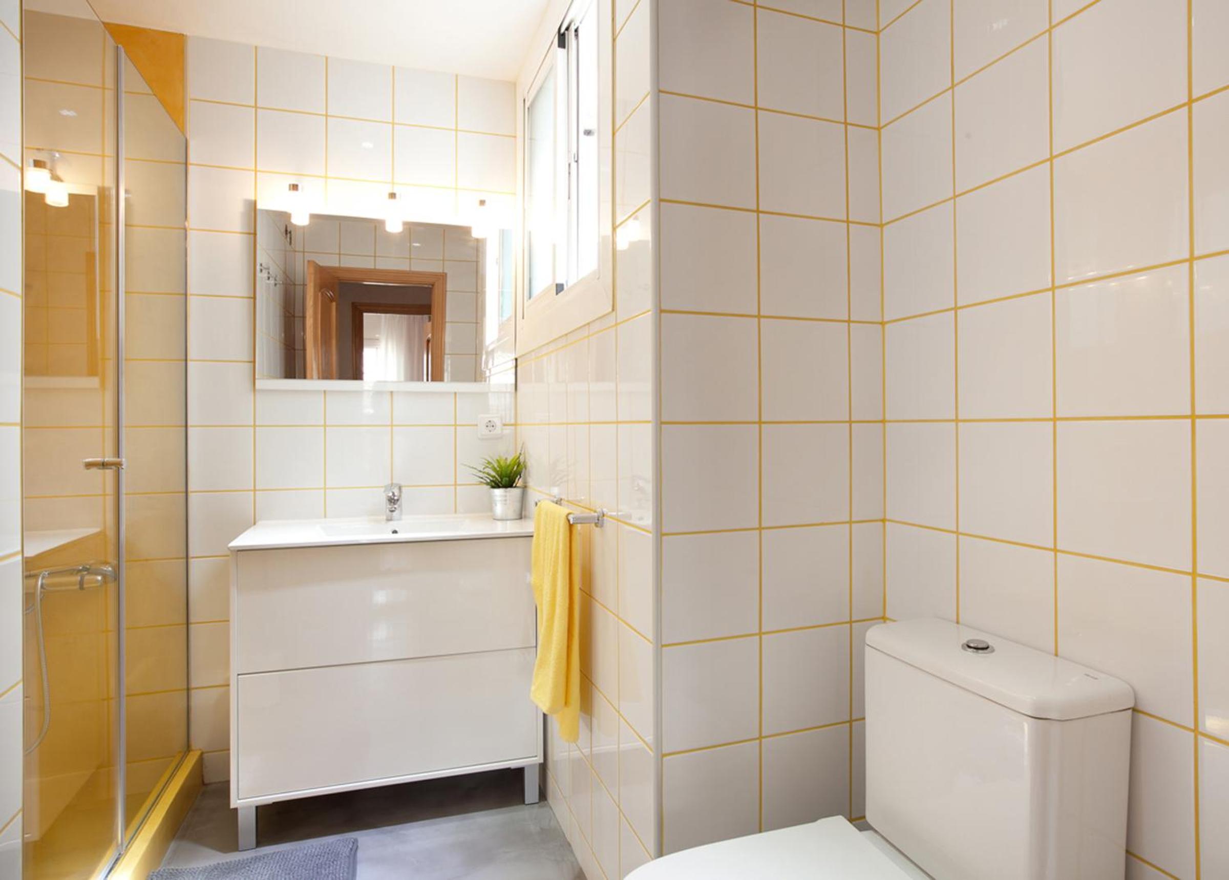 Two-Bedroom Apartment with Terrace photo 3