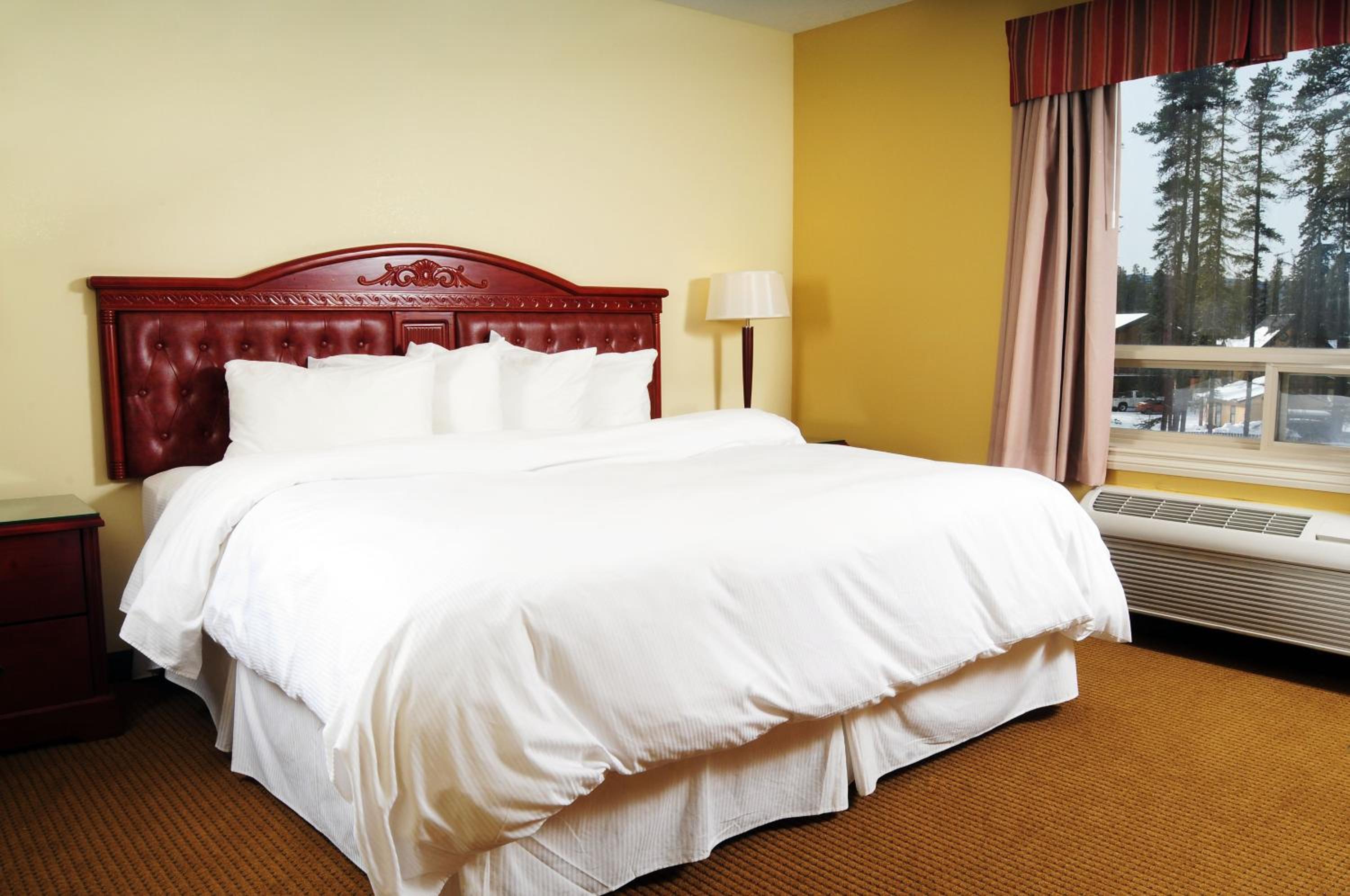 King Suite with Spa Bath photo 1